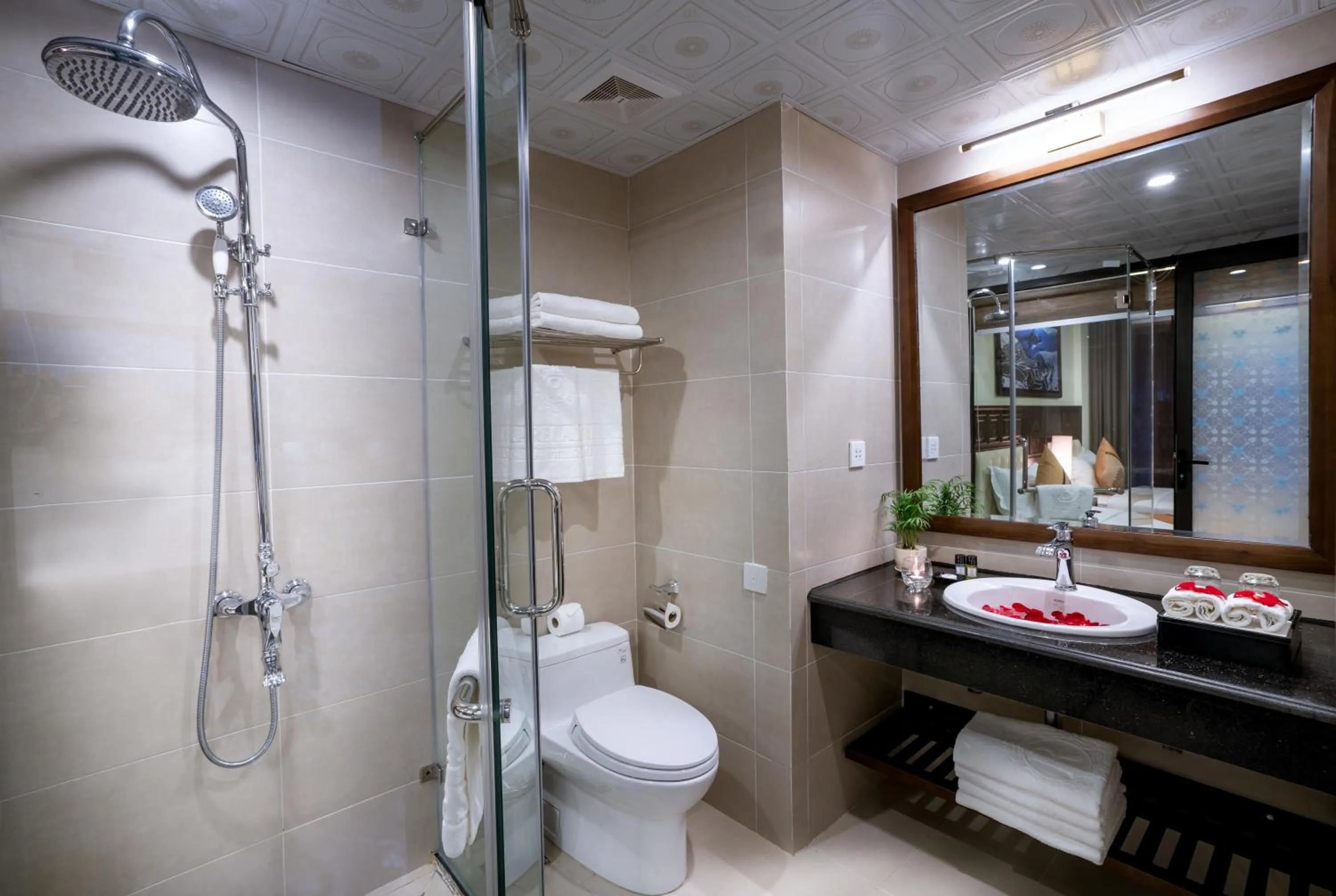 Toilet in Sapa Relax Hotel & Spa