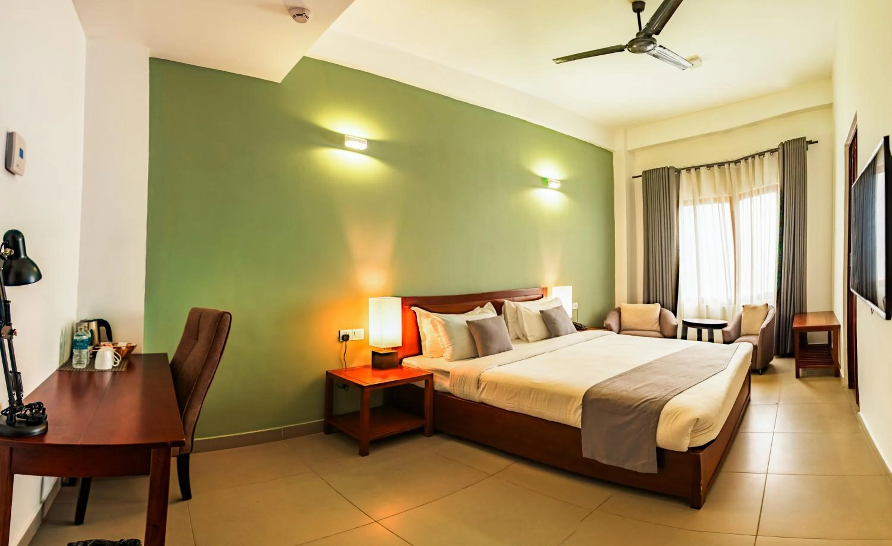 Bed in Morven Hotel Colombo