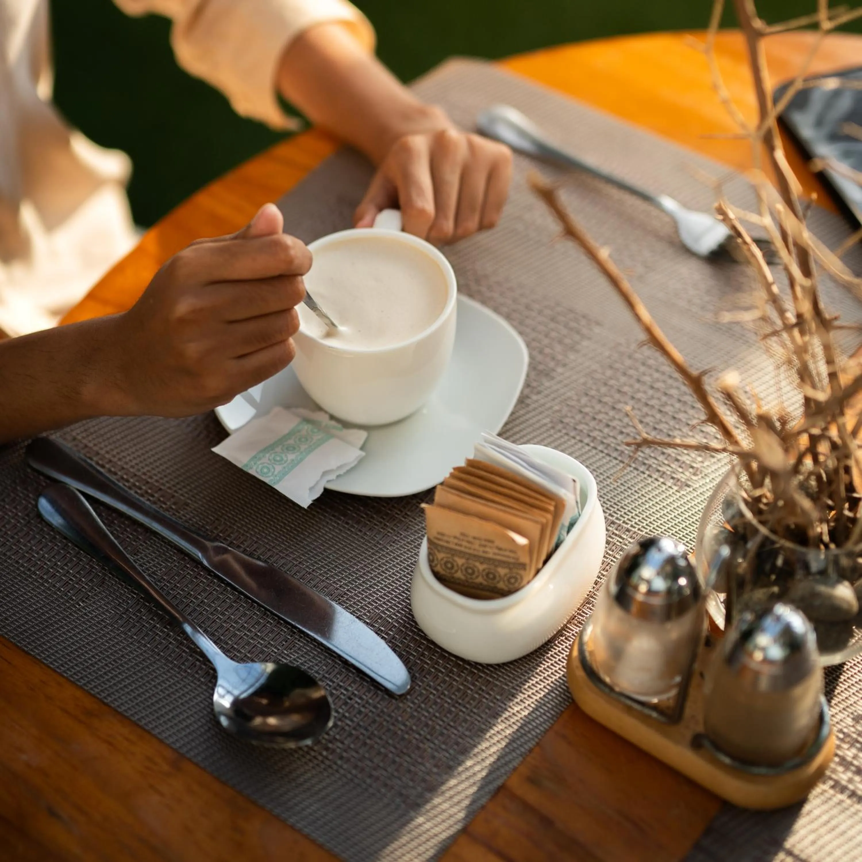 Restaurant/places to eat in Morven Hotel Colombo