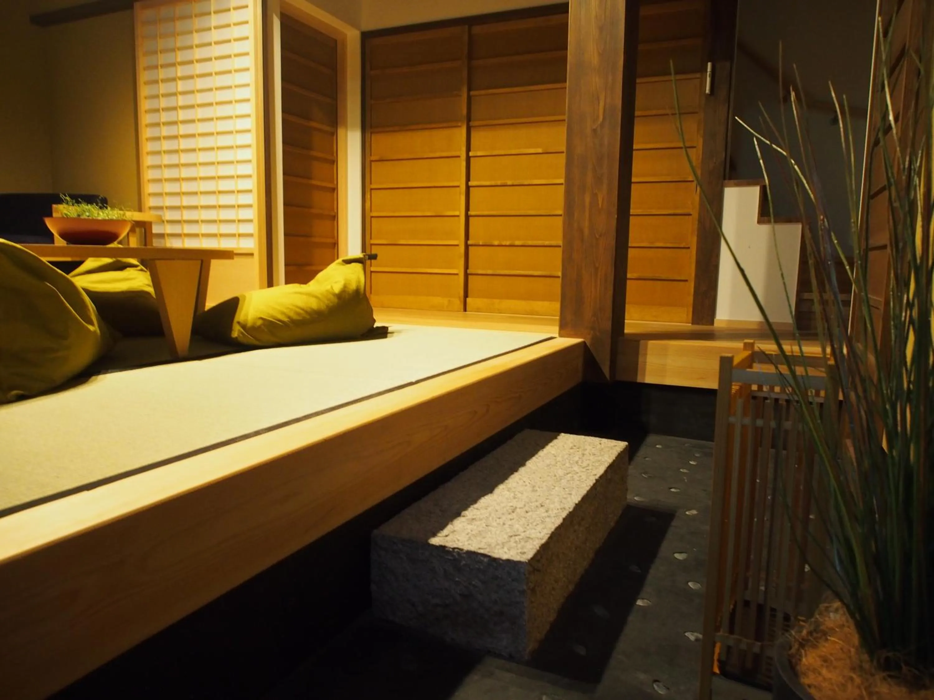Photo of the whole room in No.10 Kyoto House
