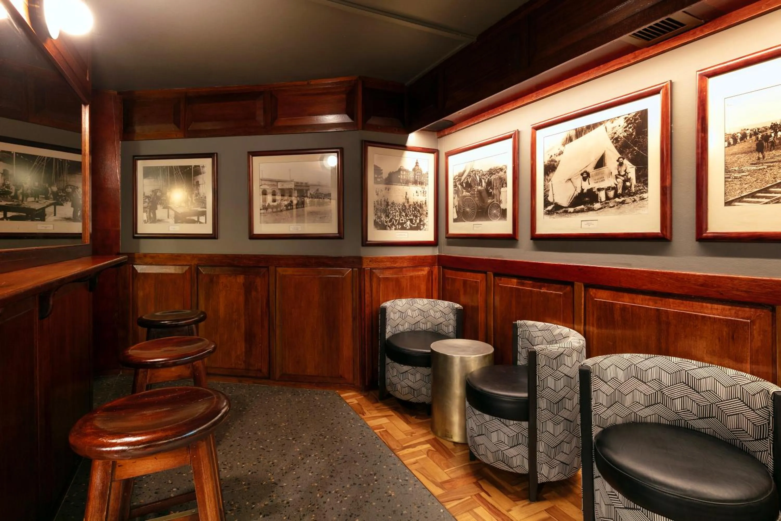 Hotel 224 & Apartments