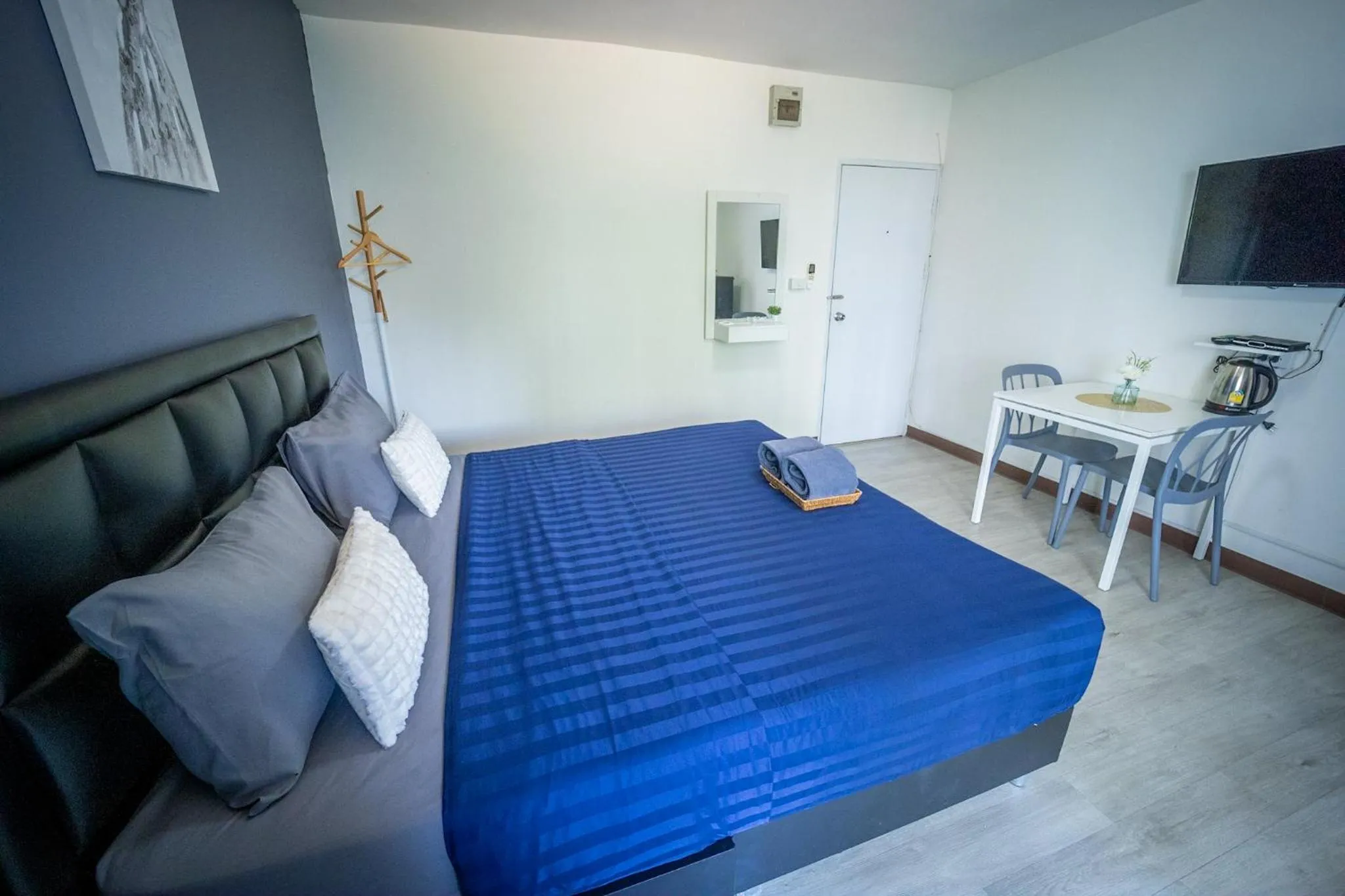 Bed in Baansuay Rattanathibet Apartment