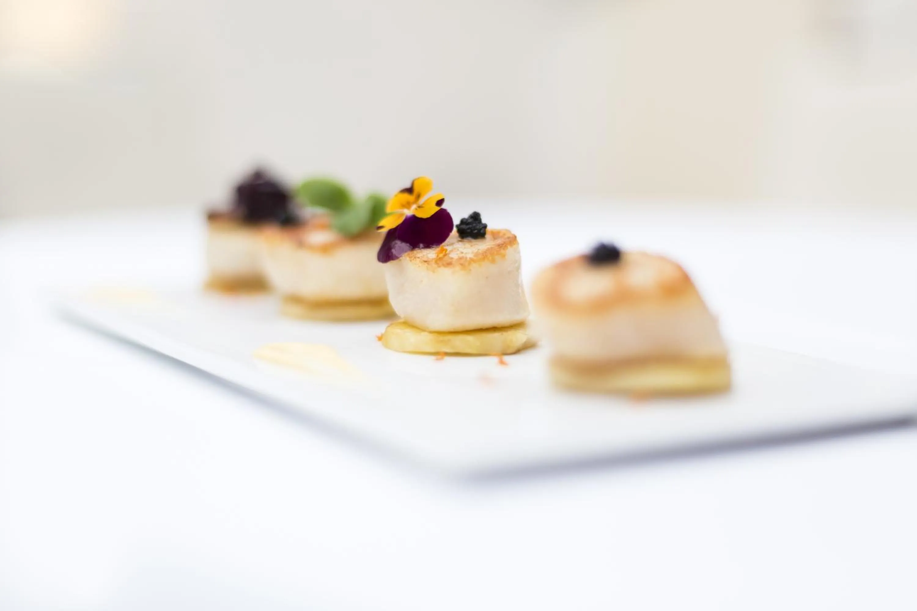 Restaurant/places to eat in Auberge du Lac, Sure Hotel Collection by Best Western