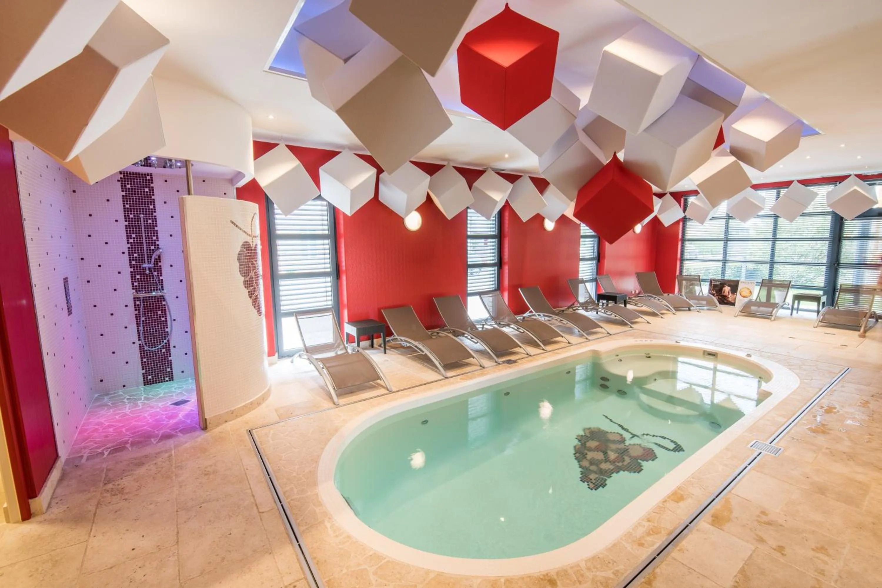 Steam room in Auberge du Lac, Sure Hotel Collection by Best Western