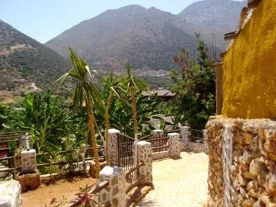 Area and facilities in Stone Village Hotel Apartments