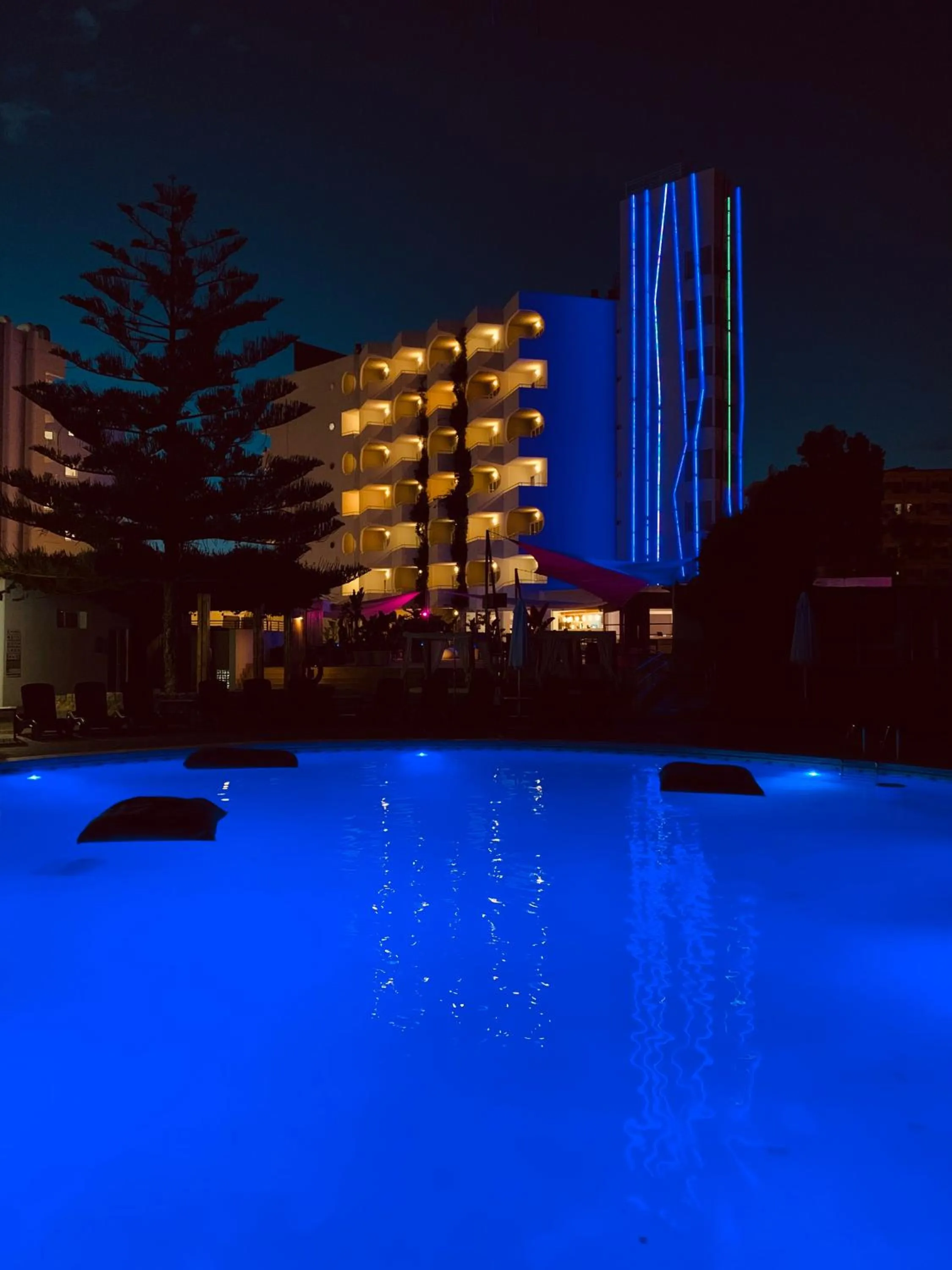 Property building in BG Pamplona