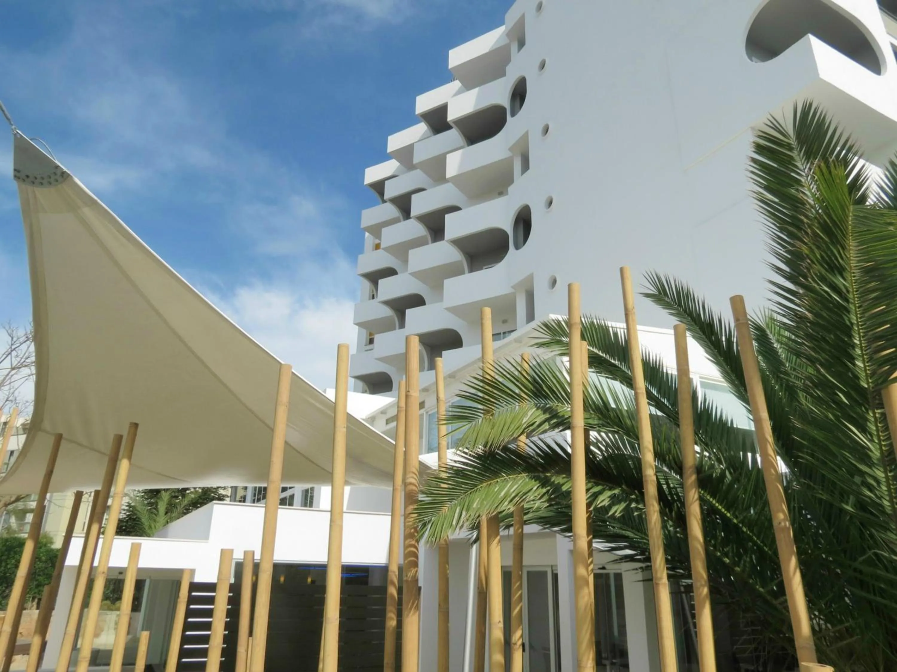 Property building in BG Pamplona