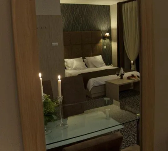 Bedroom, Bed in Hotel Vis A Vis