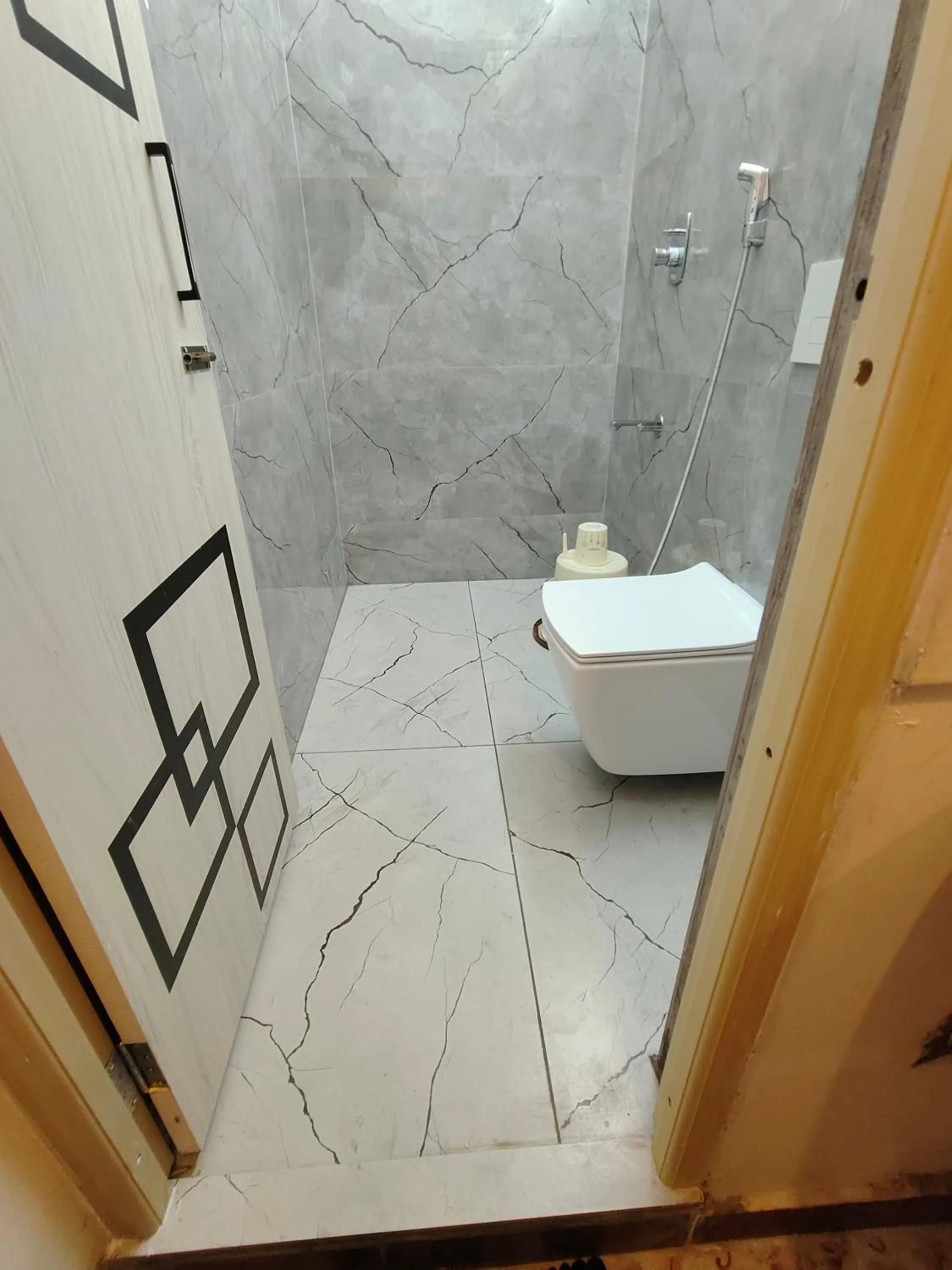 Bathroom in Zingle Stay Airport Hotel