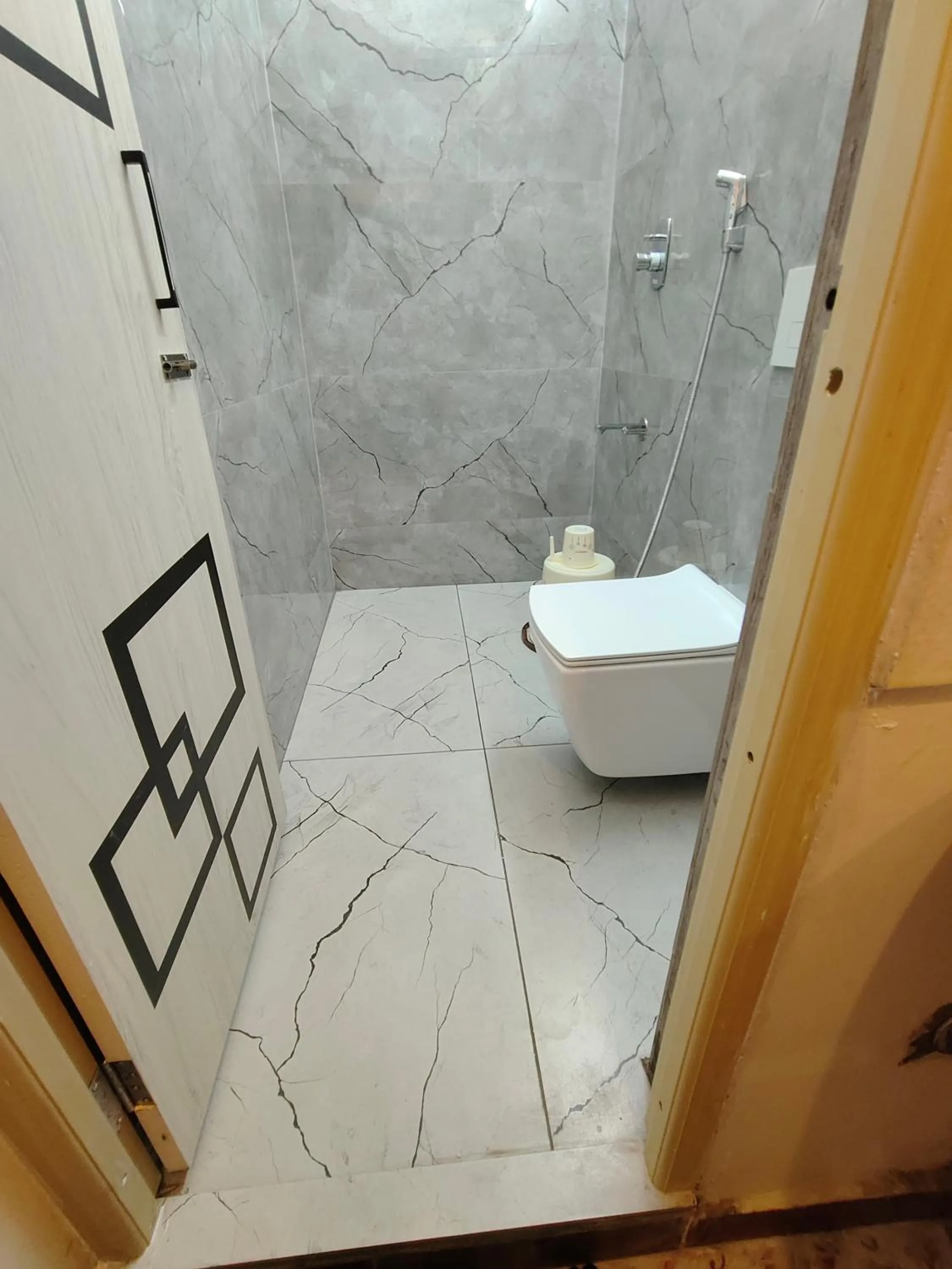 Bathroom in Zingle Stay Airport Hotel