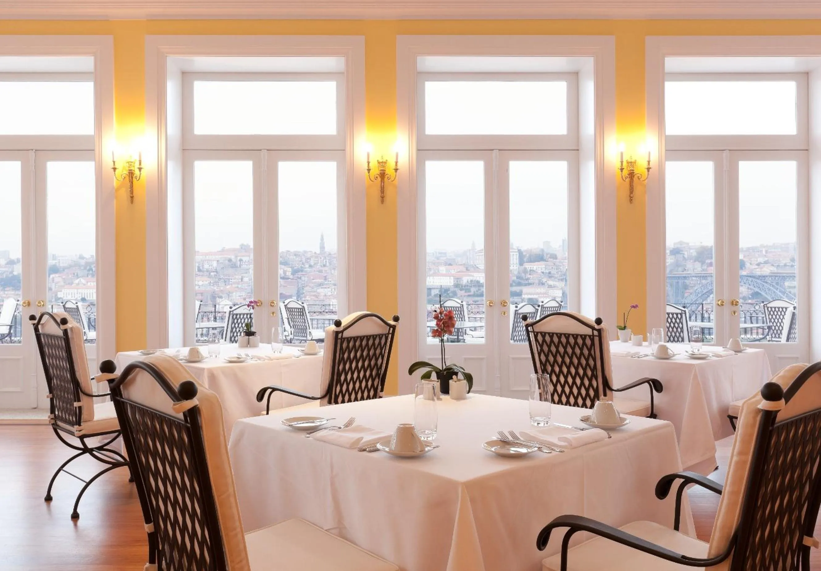 Restaurant/places to eat in The Yeatman