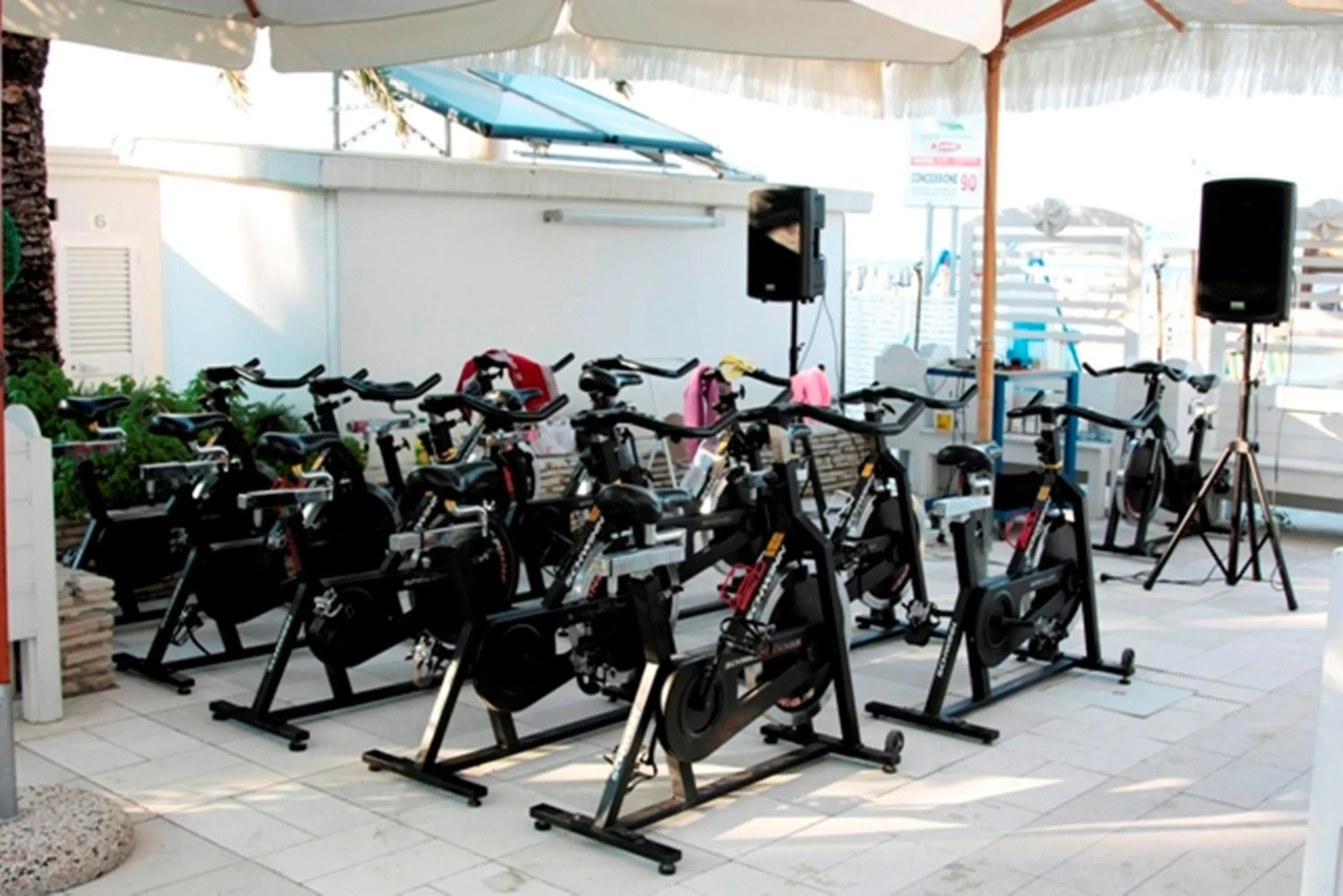 Fitness centre/facilities in Hotel Mocambo piscina, spiaggia e biciclette