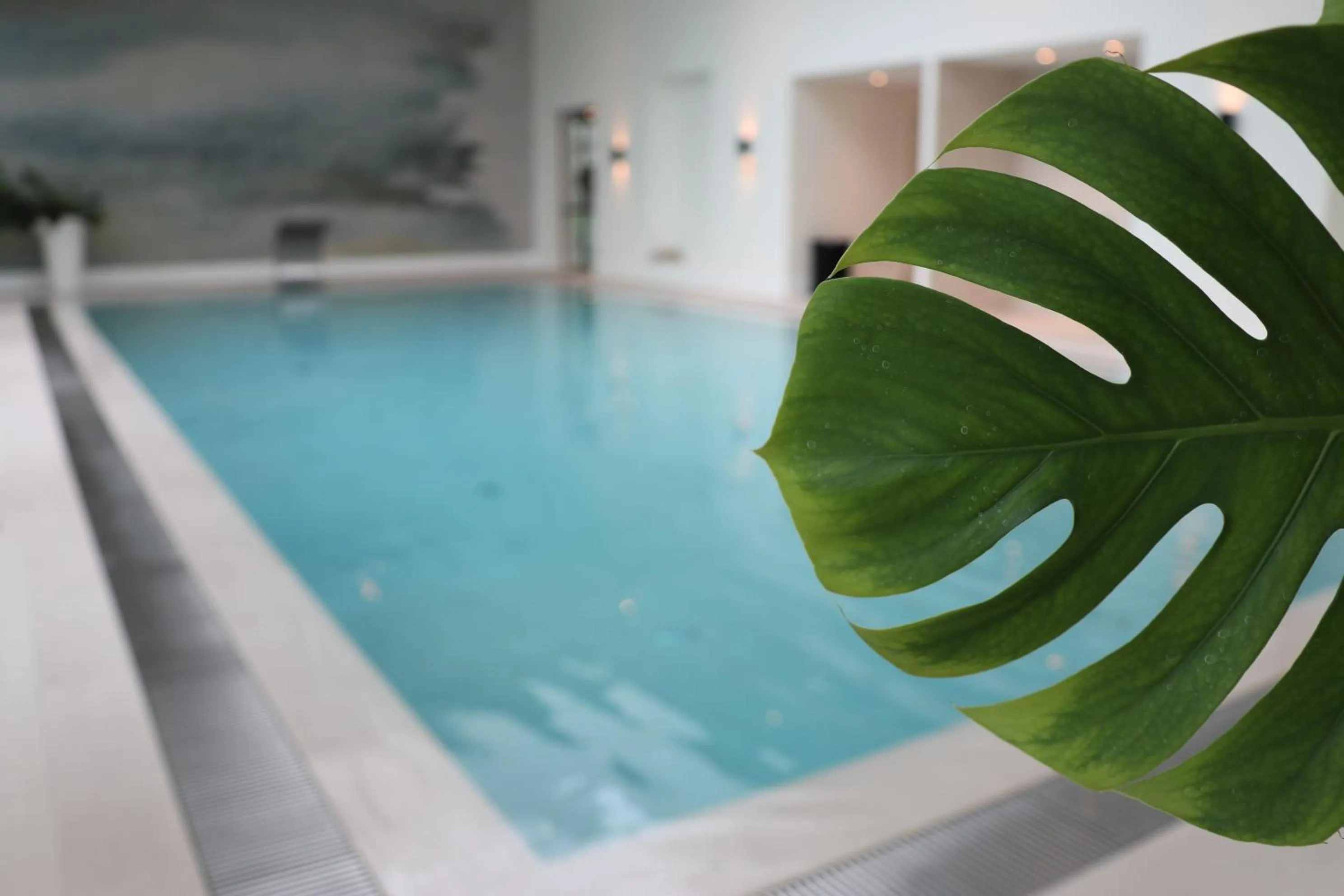 Swimming pool in Van der Valk Hotel Apeldoorn