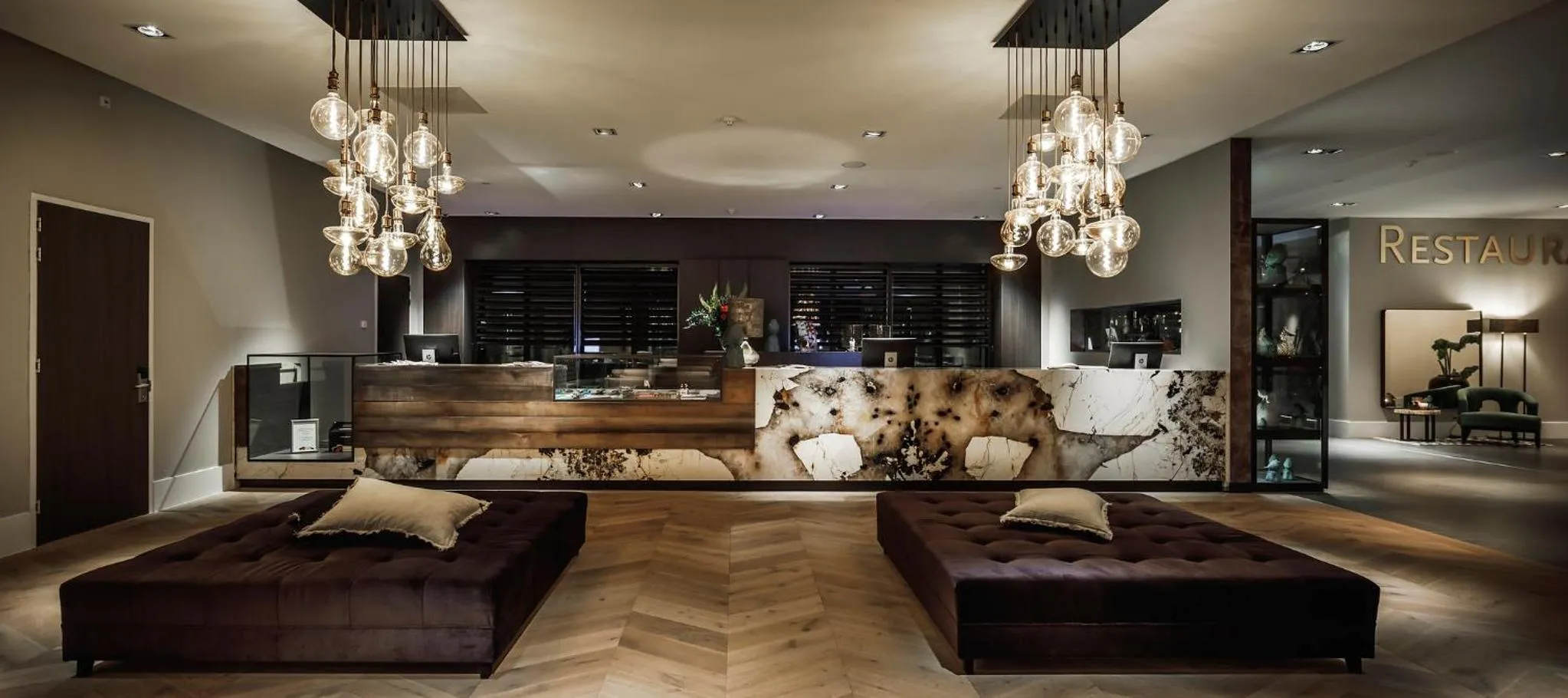 Lobby or reception in Van der Valk Hotel Apeldoorn