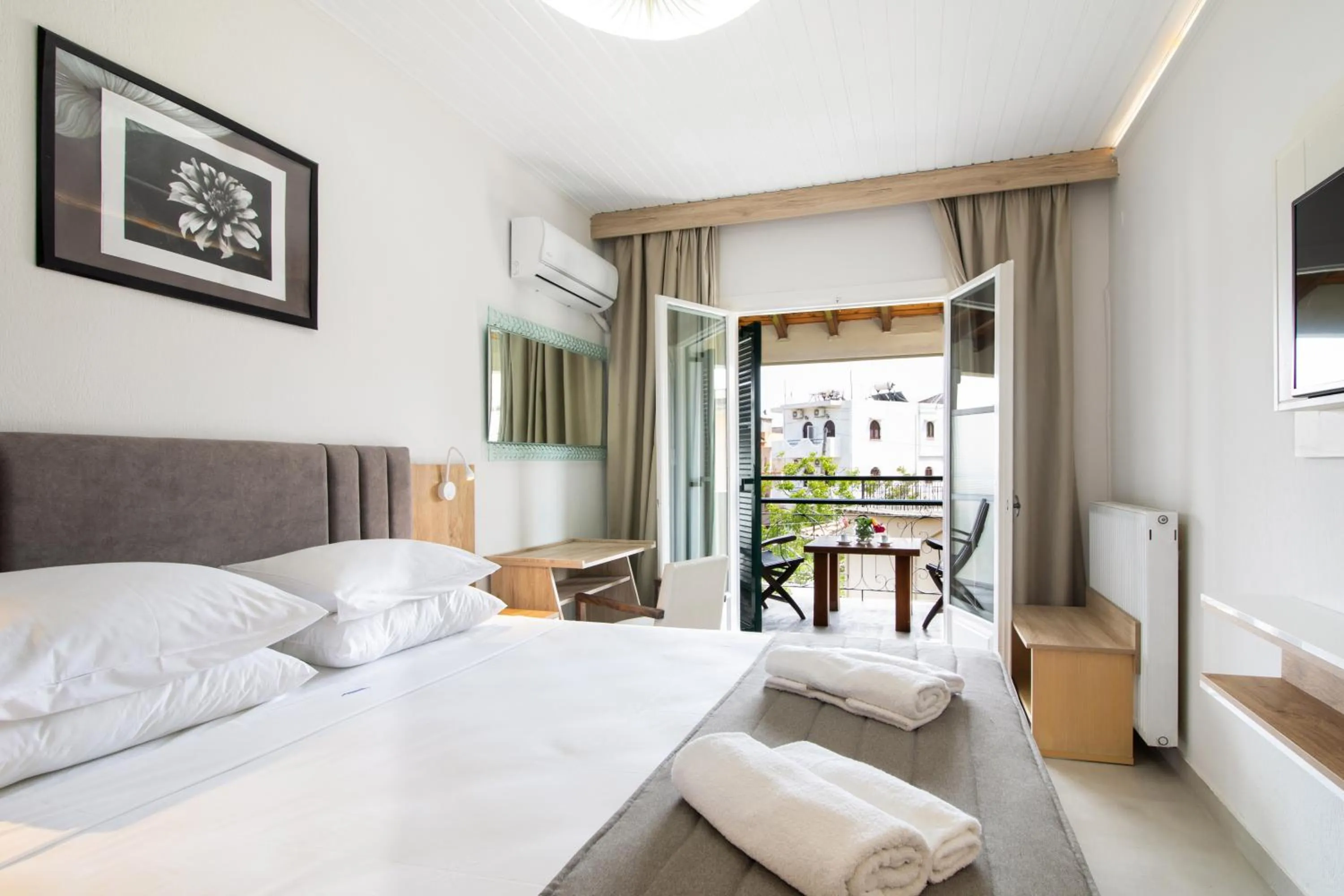 Bedroom in OPERA BLUE Hotel Gouvia Corfu