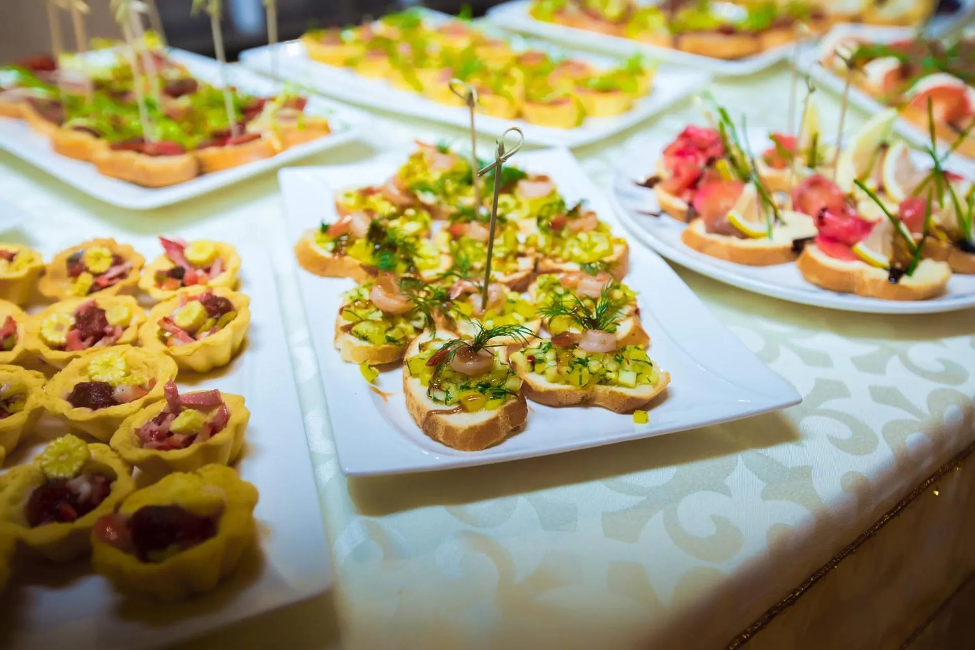 Food in Renion Park Hotel