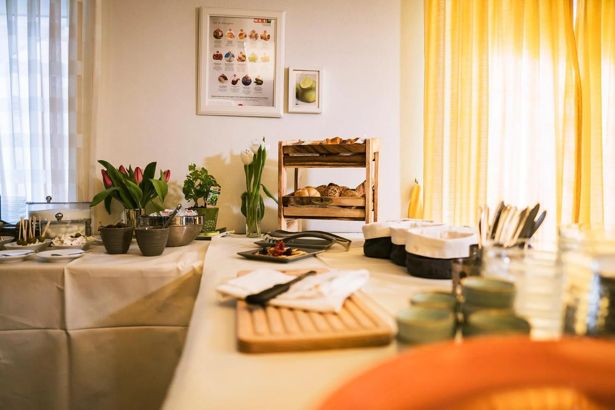 Buffet breakfast in Hotel Flair