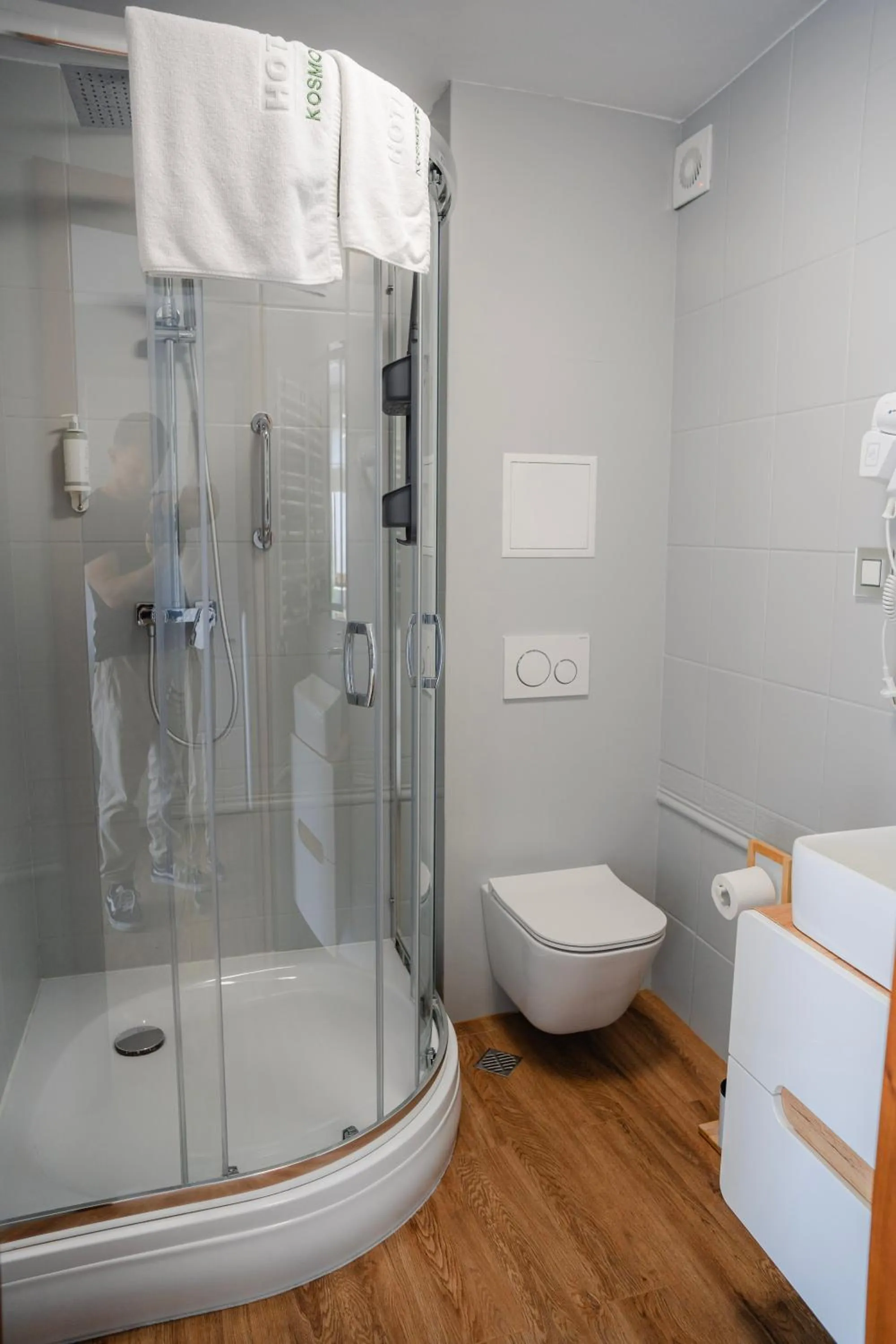 Shower in Hotel Kosmowski