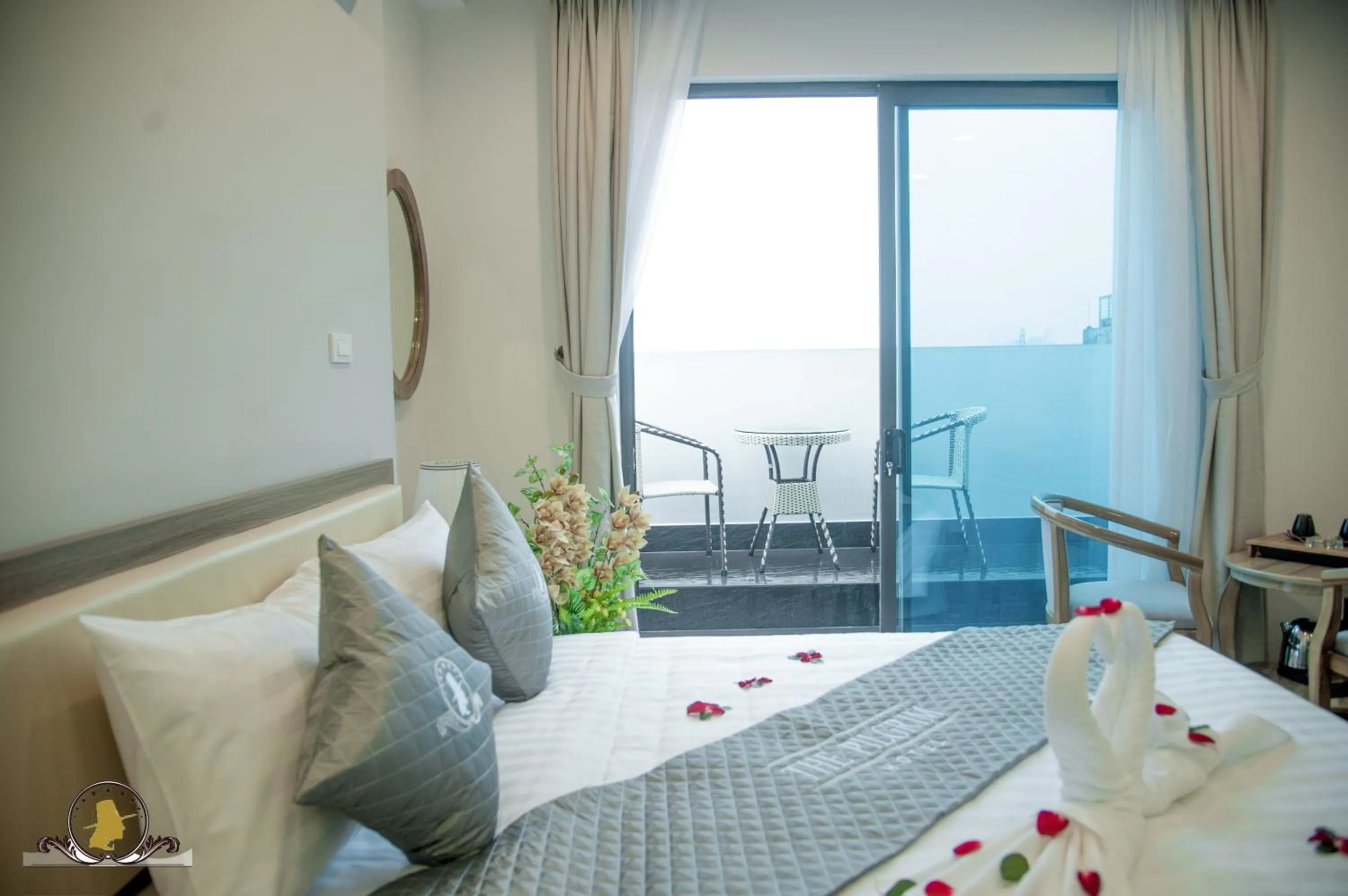 Balcony/Terrace, Bed in The Pilgrim Hotel