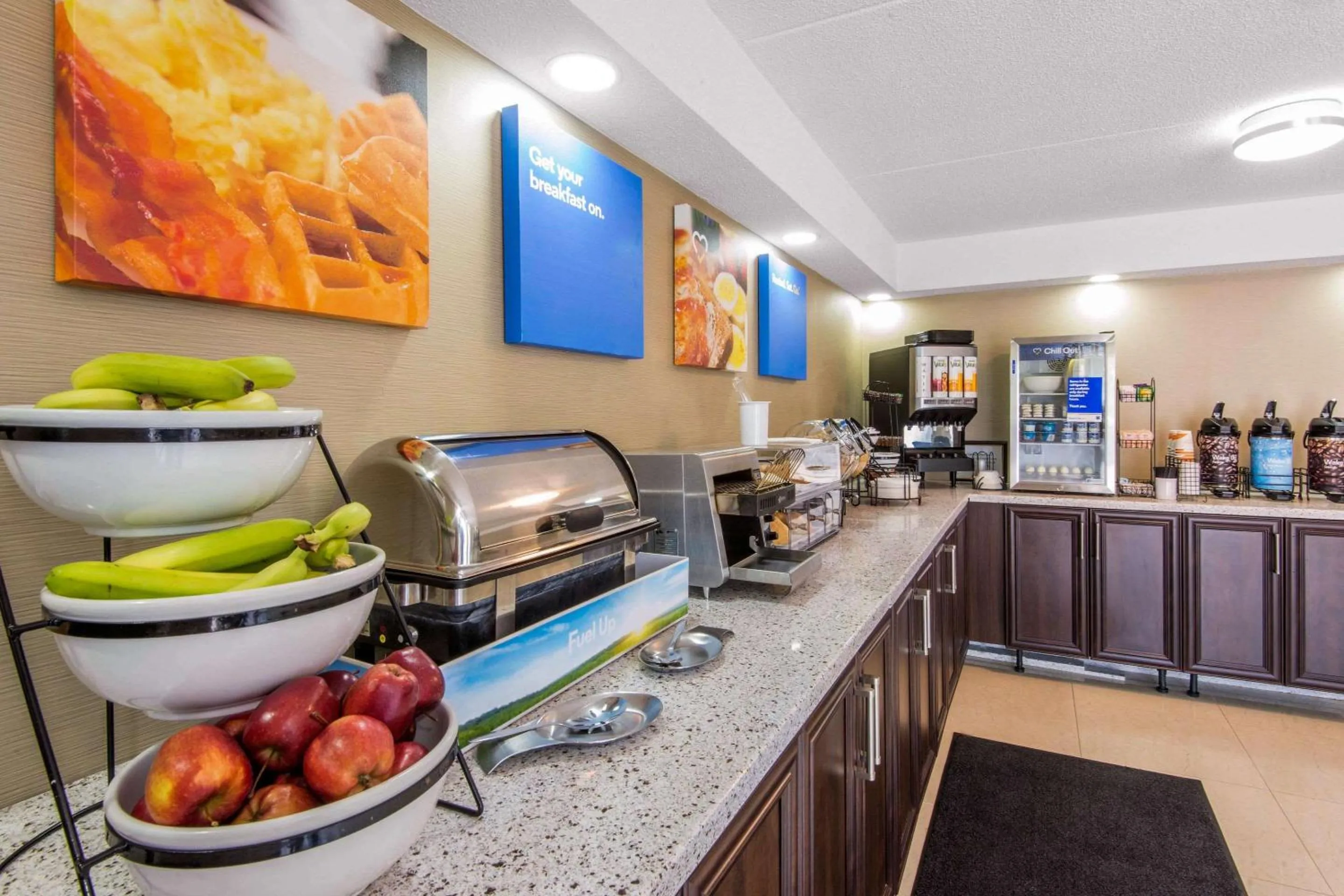 Restaurant/places to eat in Comfort Inn