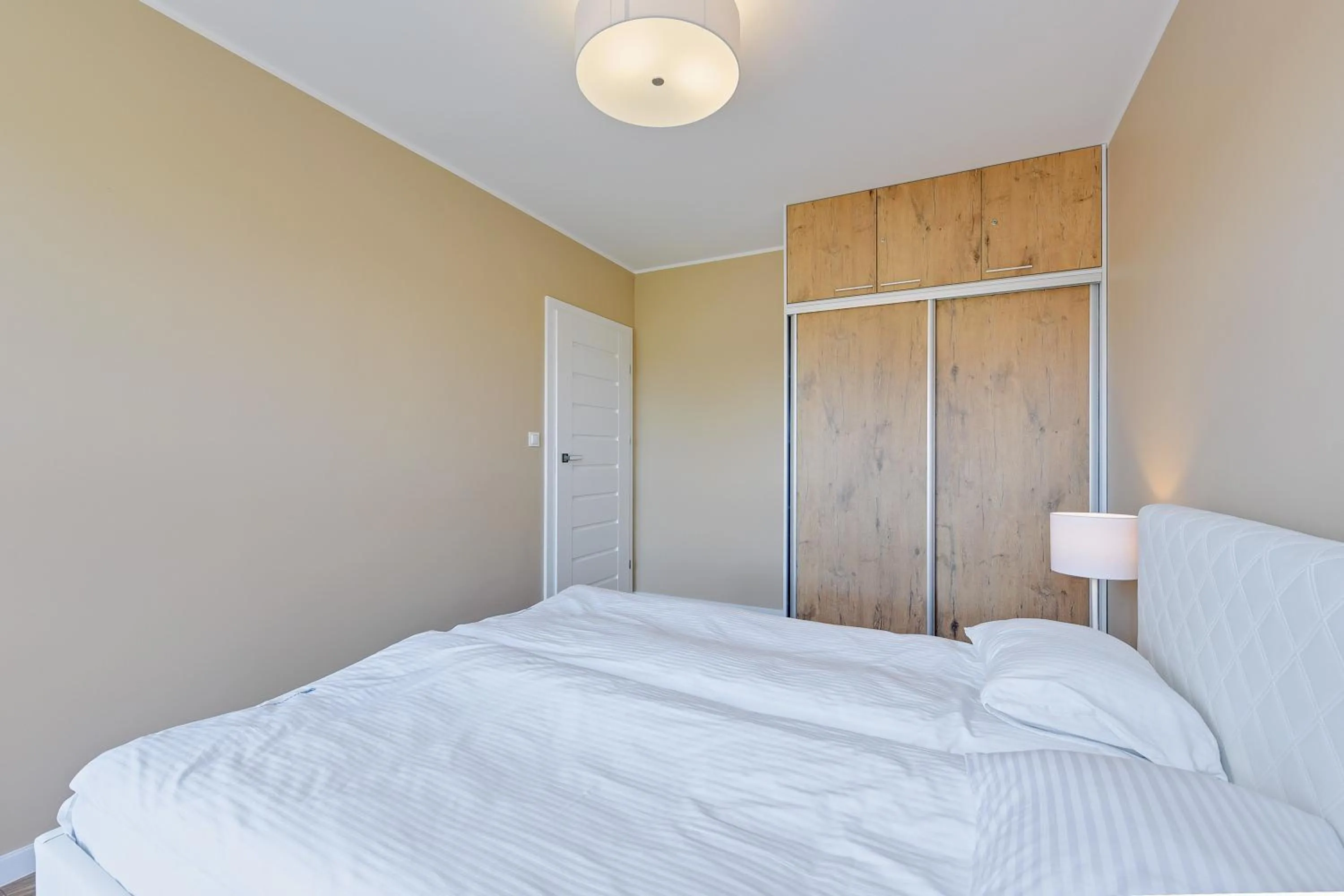 Bed in Angielska Grobla Apartinfo Apartments