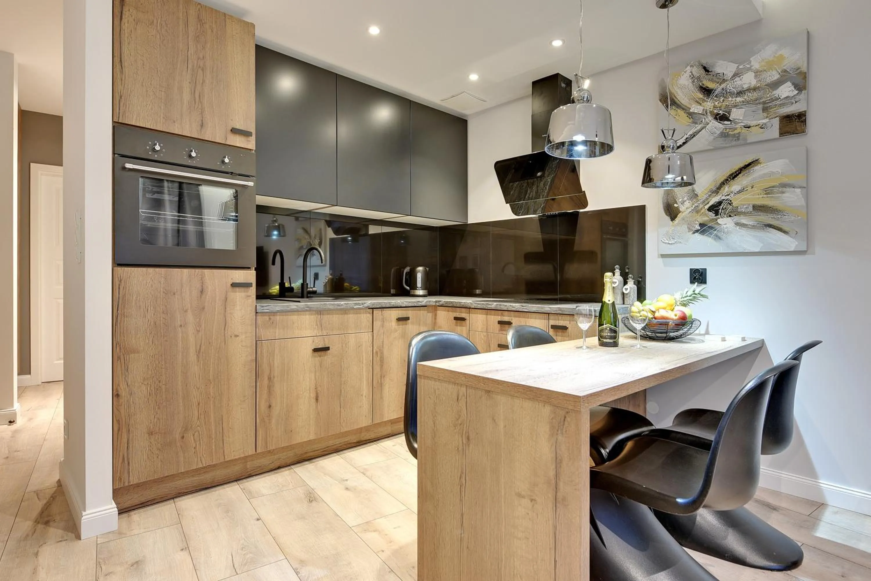 Kitchen or kitchenette in Angielska Grobla Apartinfo Apartments