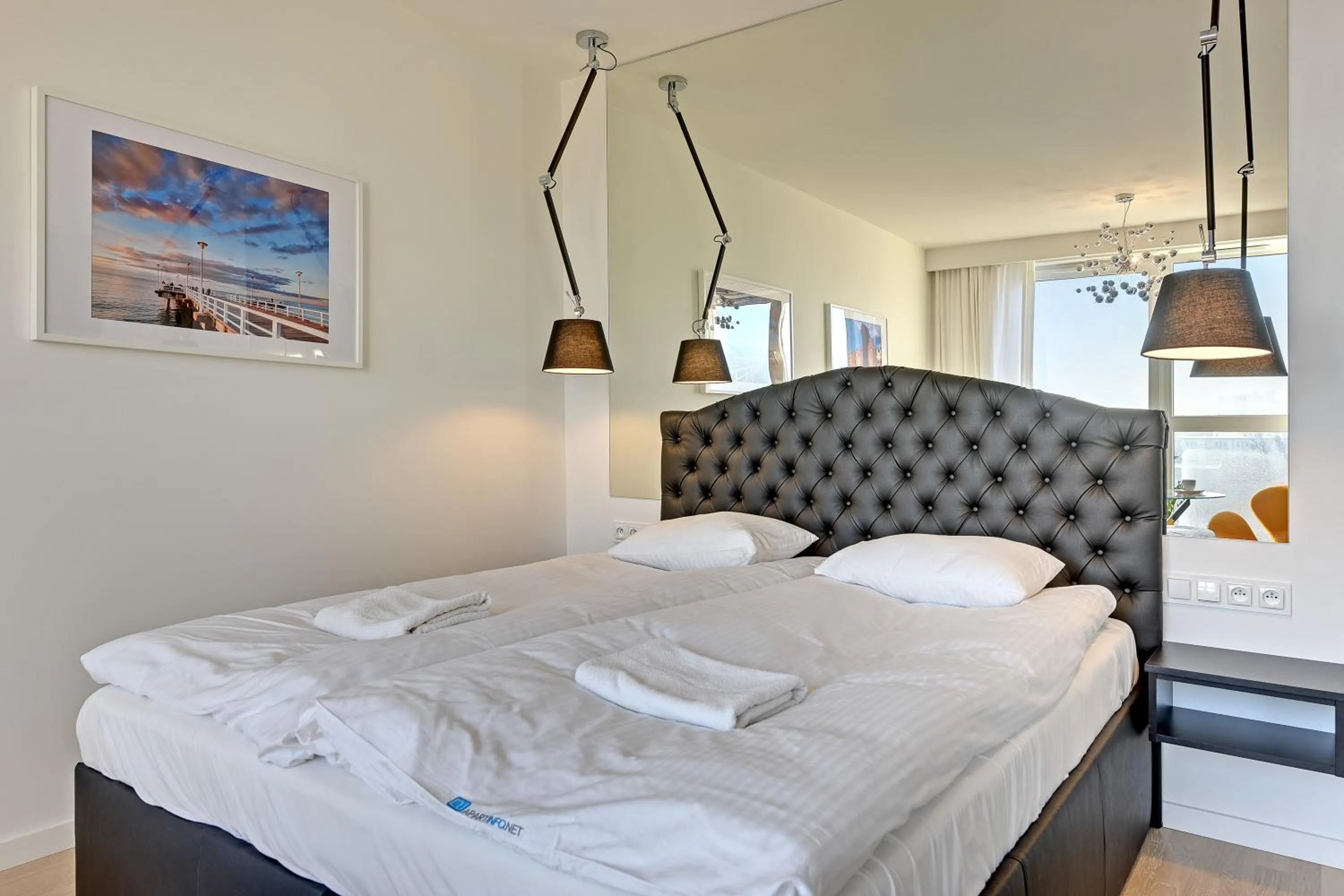 Bed in Angielska Grobla Apartinfo Apartments