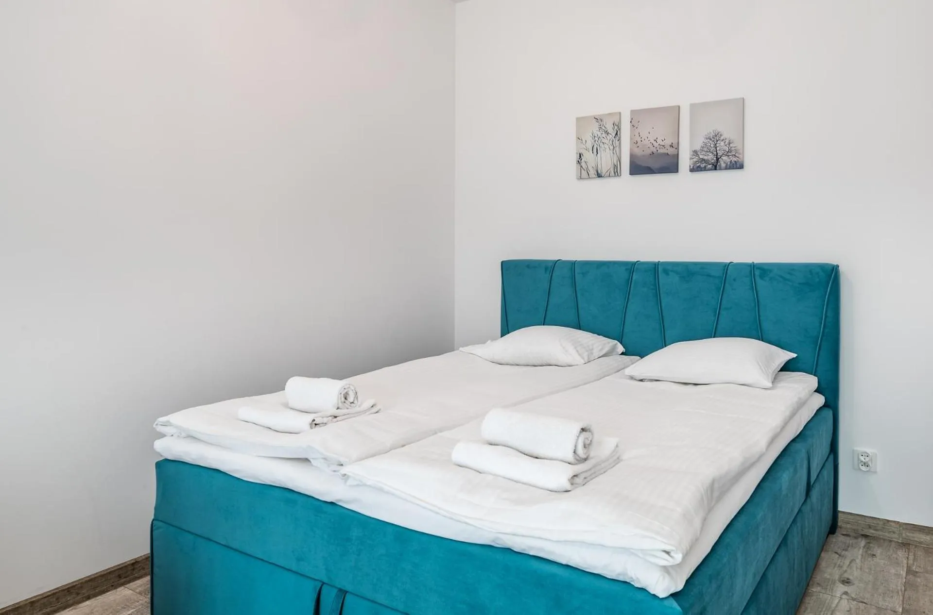 Bed in Angielska Grobla Apartinfo Apartments