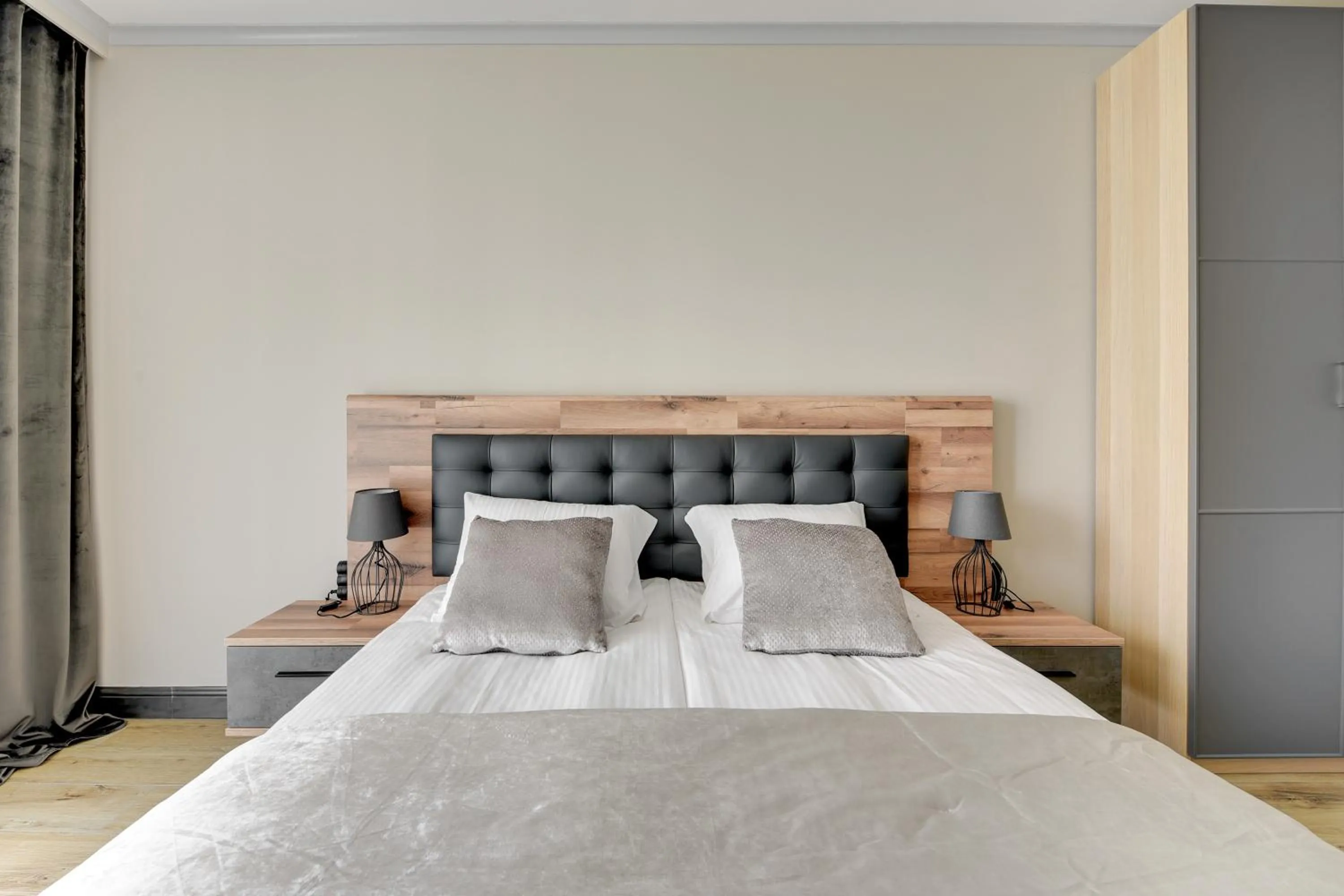 Bed in Angielska Grobla Apartinfo Apartments