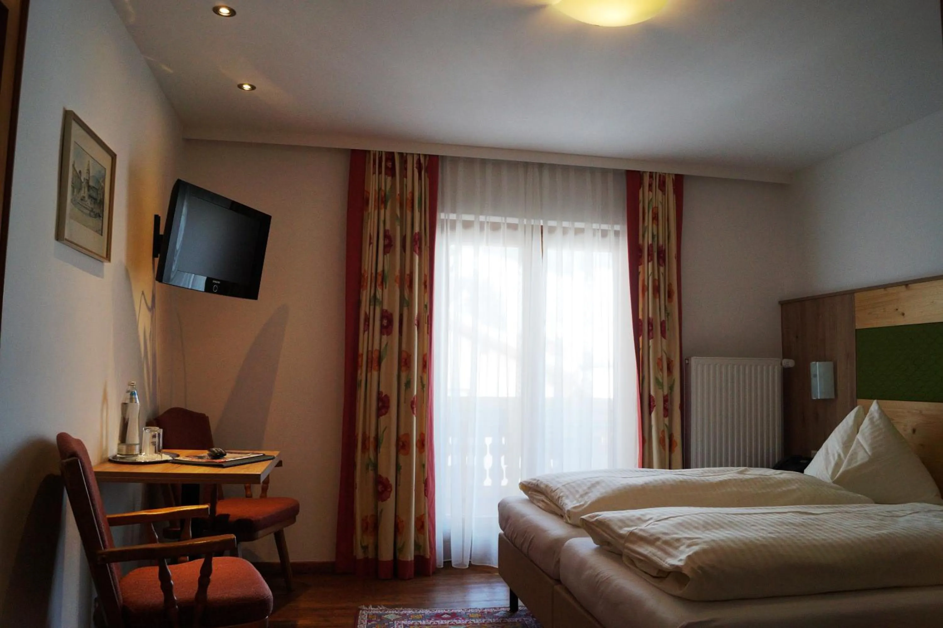 Photo of the whole room, Bed in Hotel Wechselberger by Alpeffect Hotels