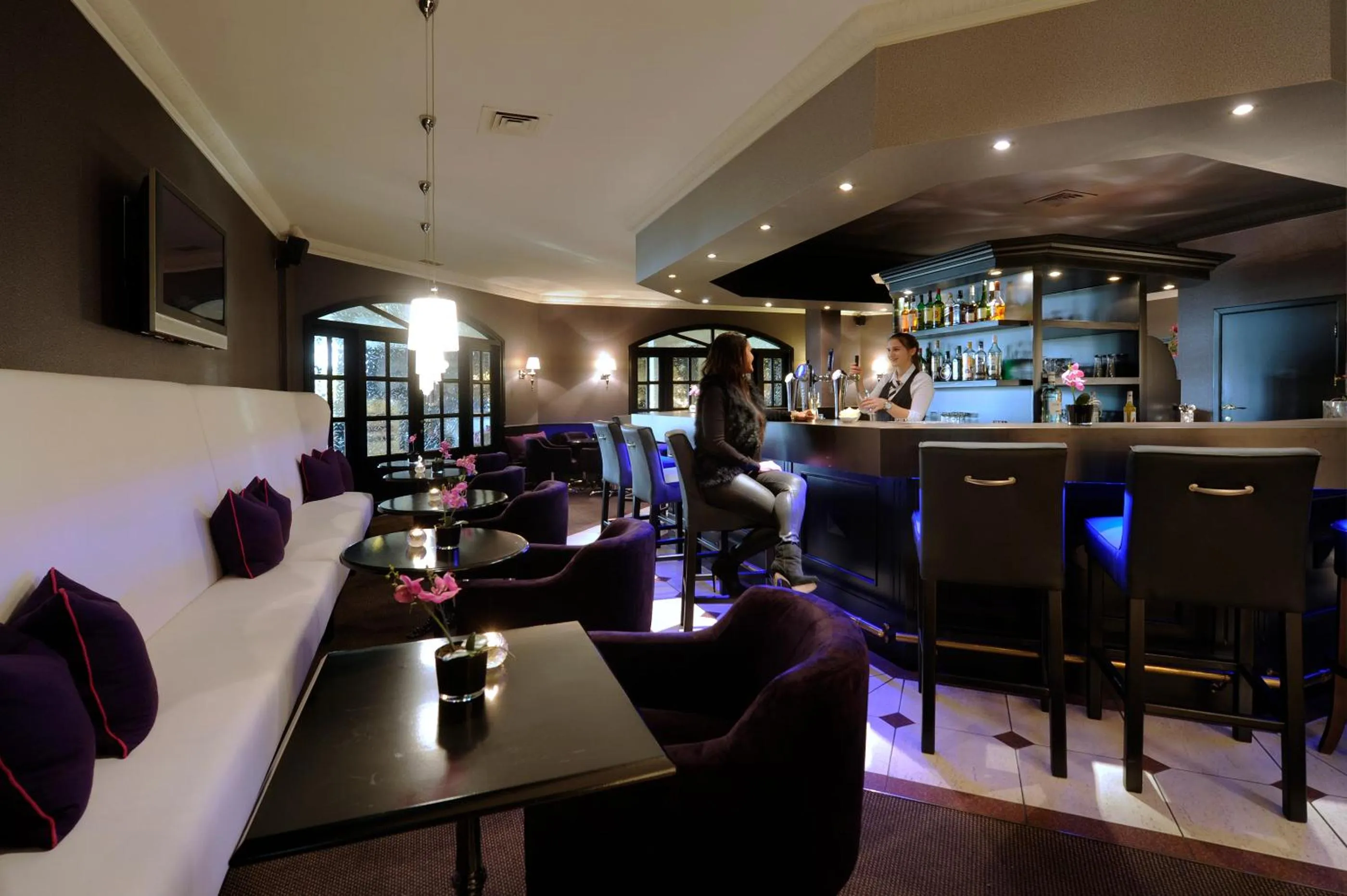 Lounge or bar in Van der Valk Hotel Nazareth-Gent