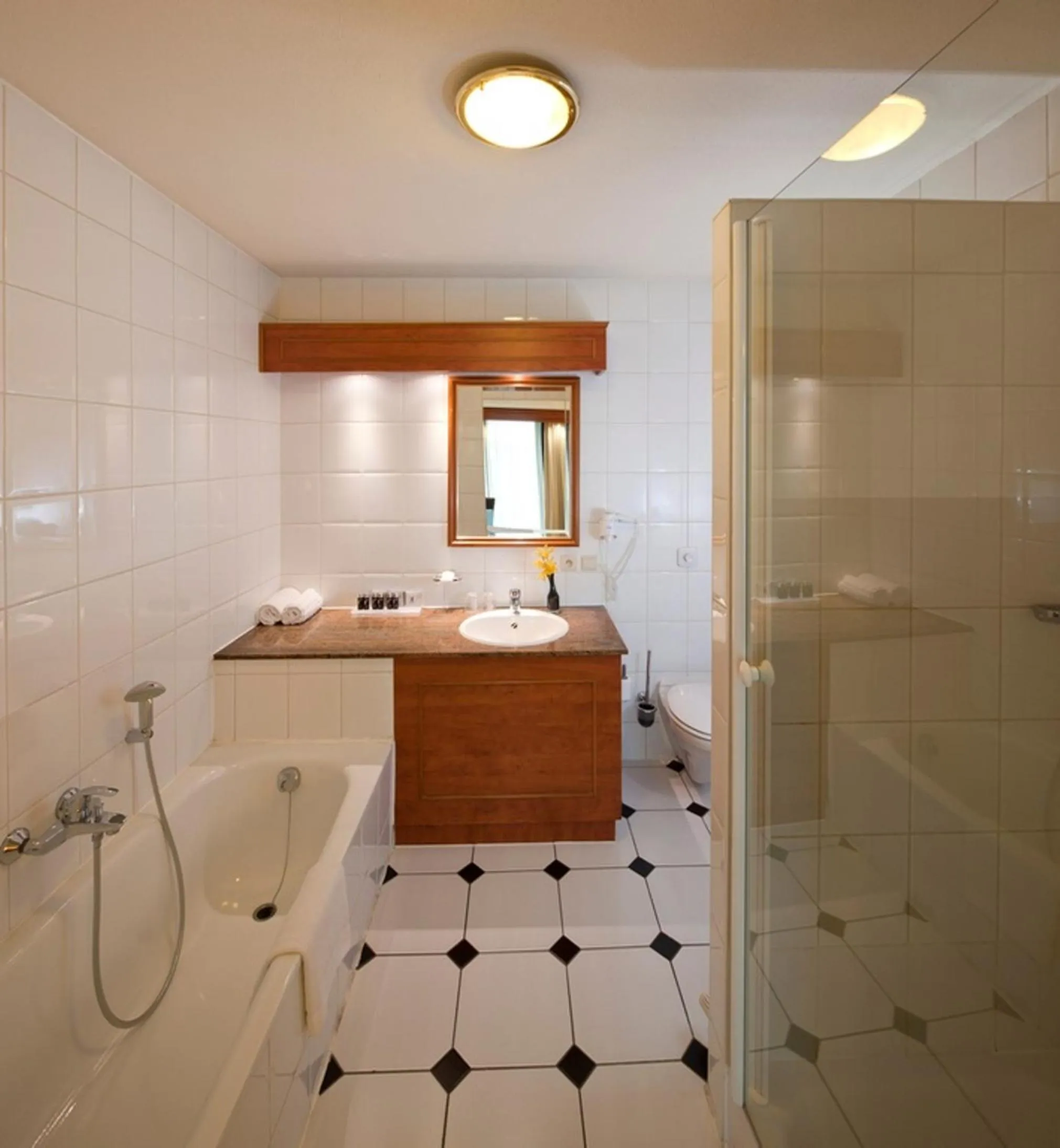 Bathroom in Van der Valk Hotel Nazareth-Gent