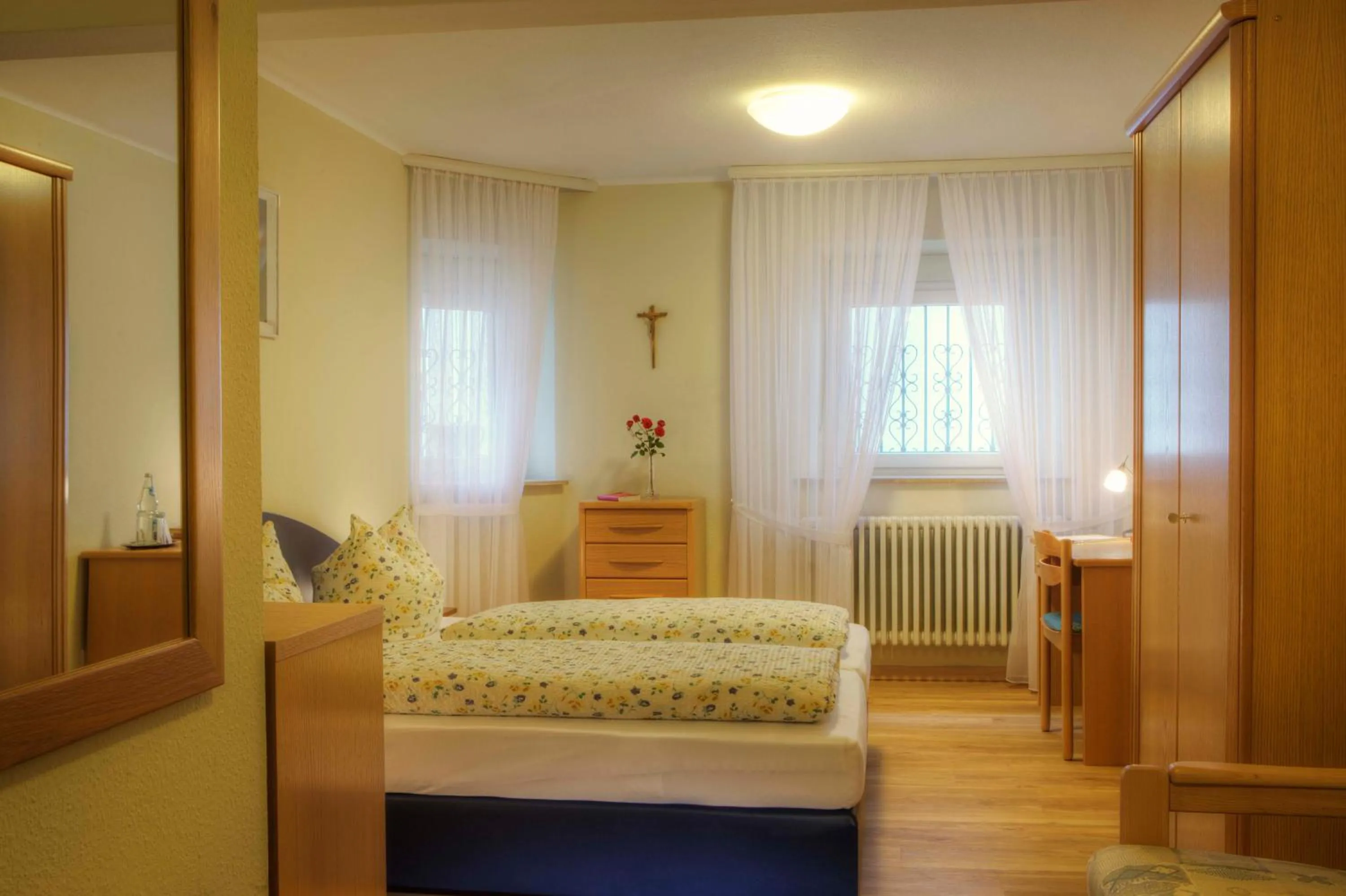 Photo of the whole room, Bed in Kloster Maria Hilf