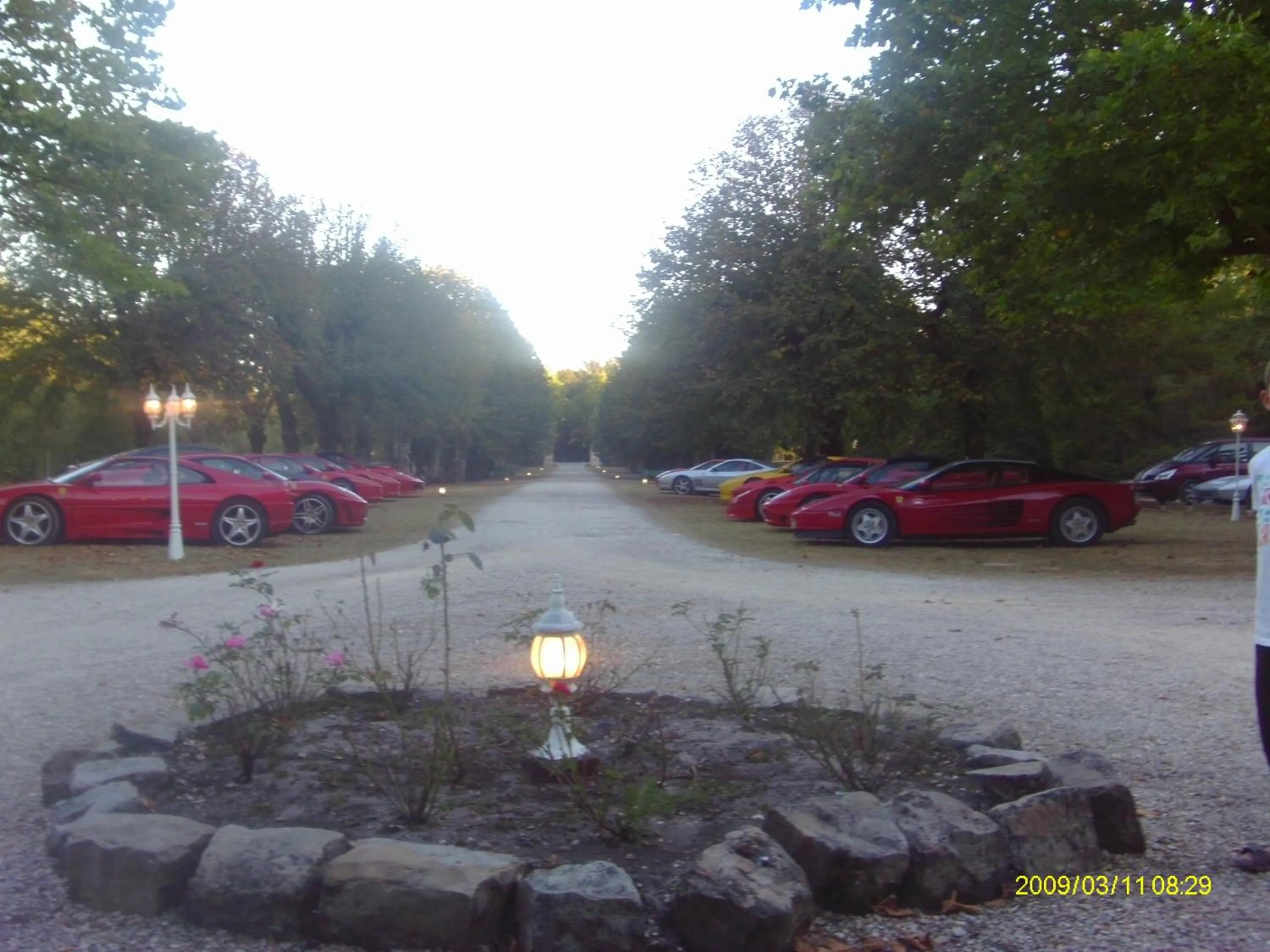 Area and facilities in Logis Domaine De Valaudran