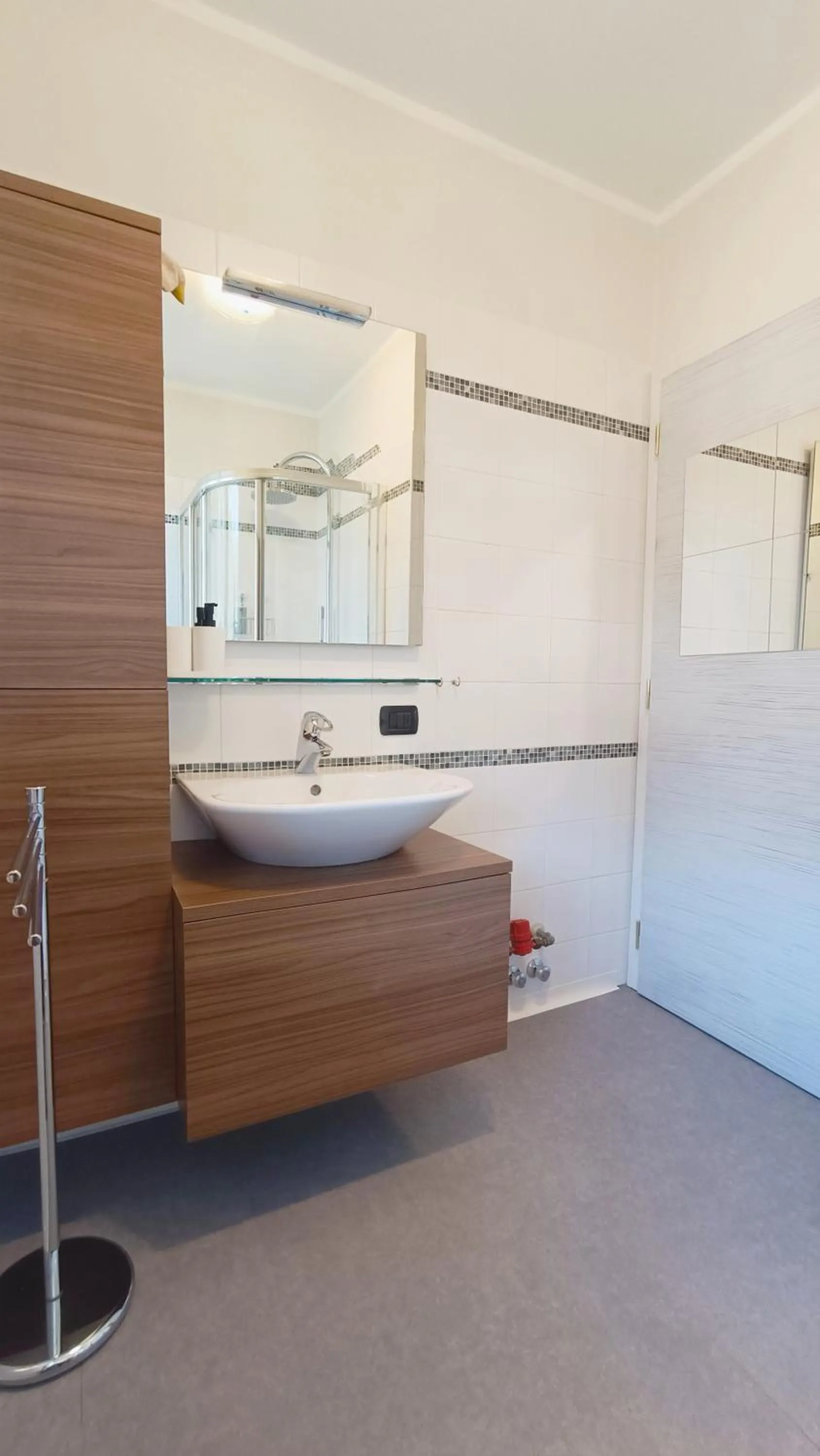 Shower in La CRI Bed & Breakfast