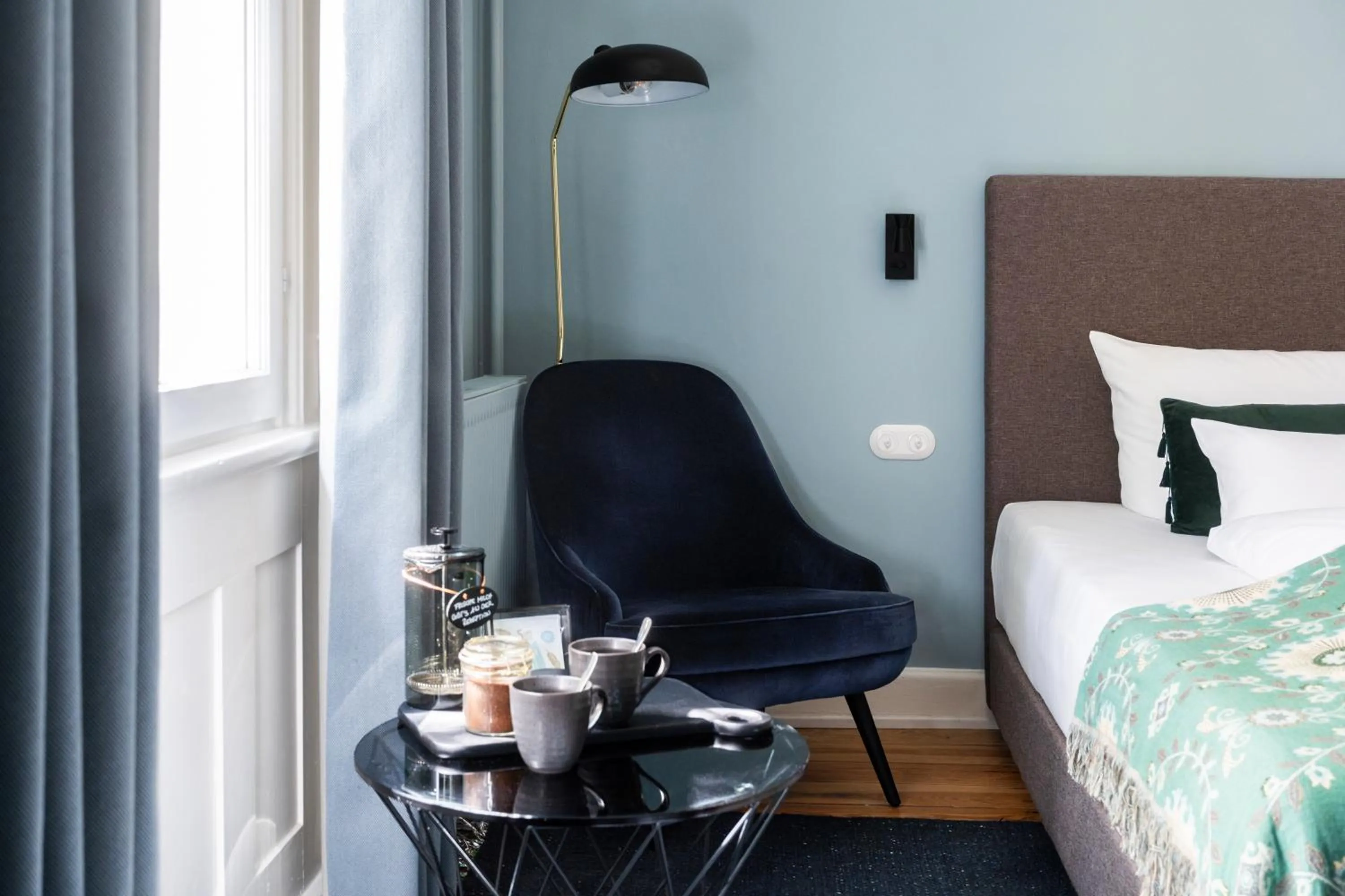 Photo of the whole room, Bed in Landhaus Flottbek Boutique Hotel