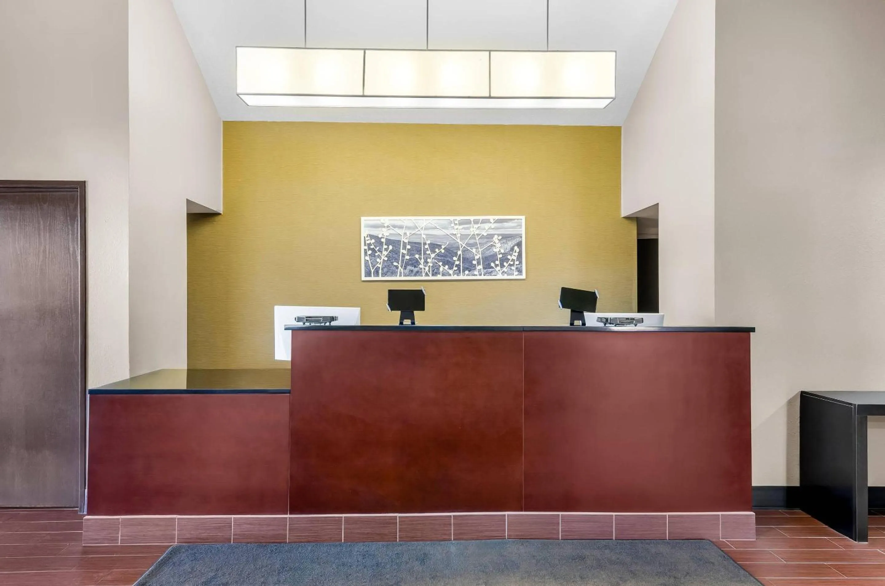 Lobby or reception in Sleep Inn Beaver- Beckley