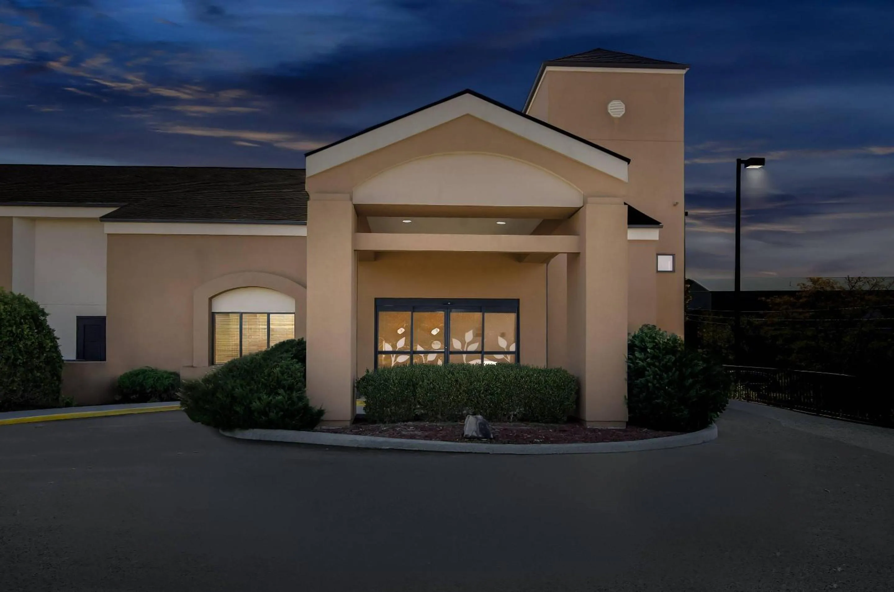 Property building in Sleep Inn Beaver- Beckley