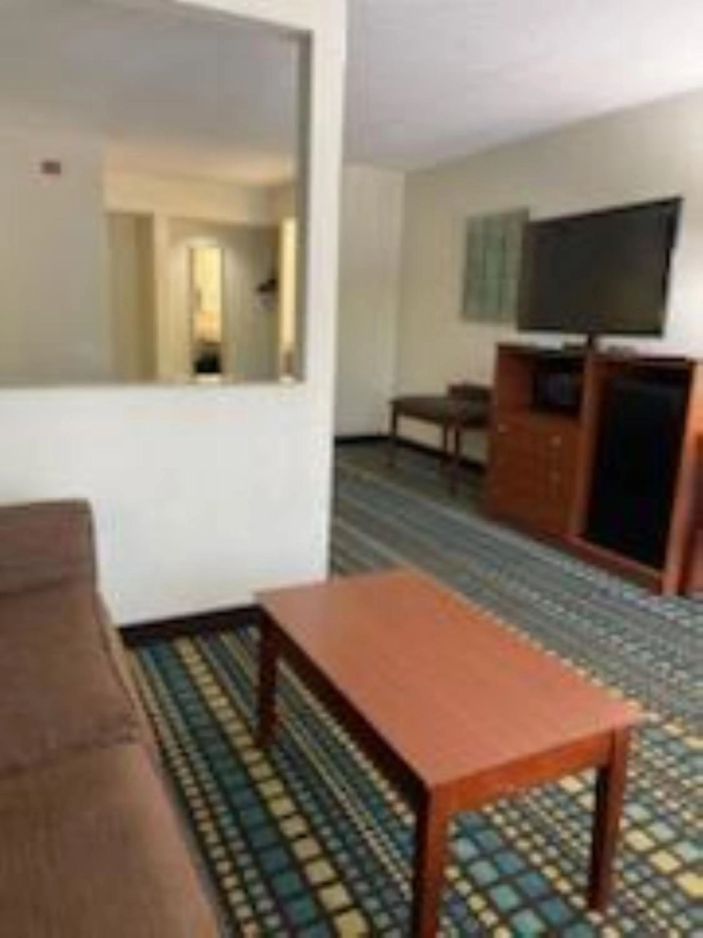 Guests in Best Western Tallahassee Downtown Inn and Suites