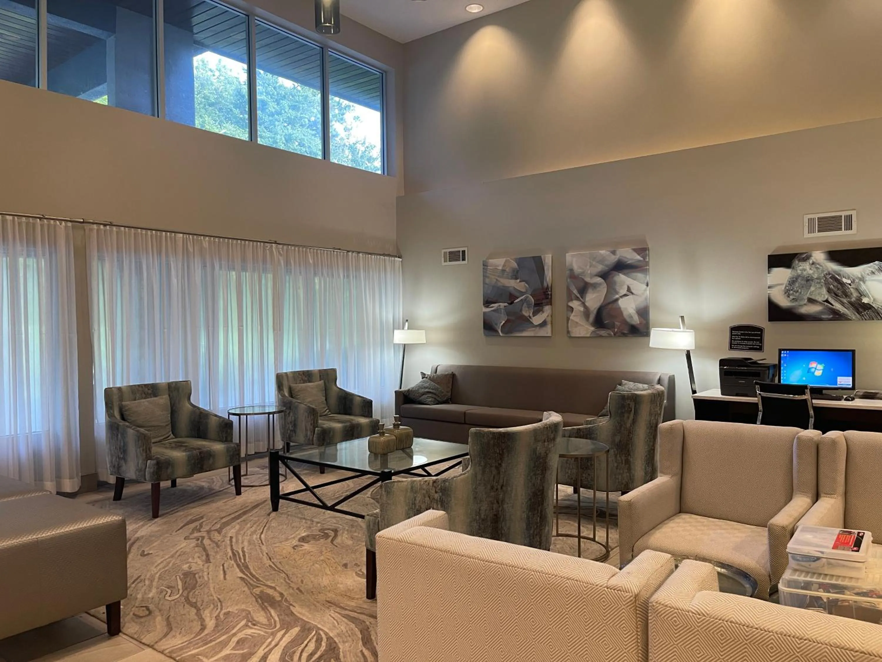 Lobby or reception in Best Western Tallahassee Downtown Inn and Suites