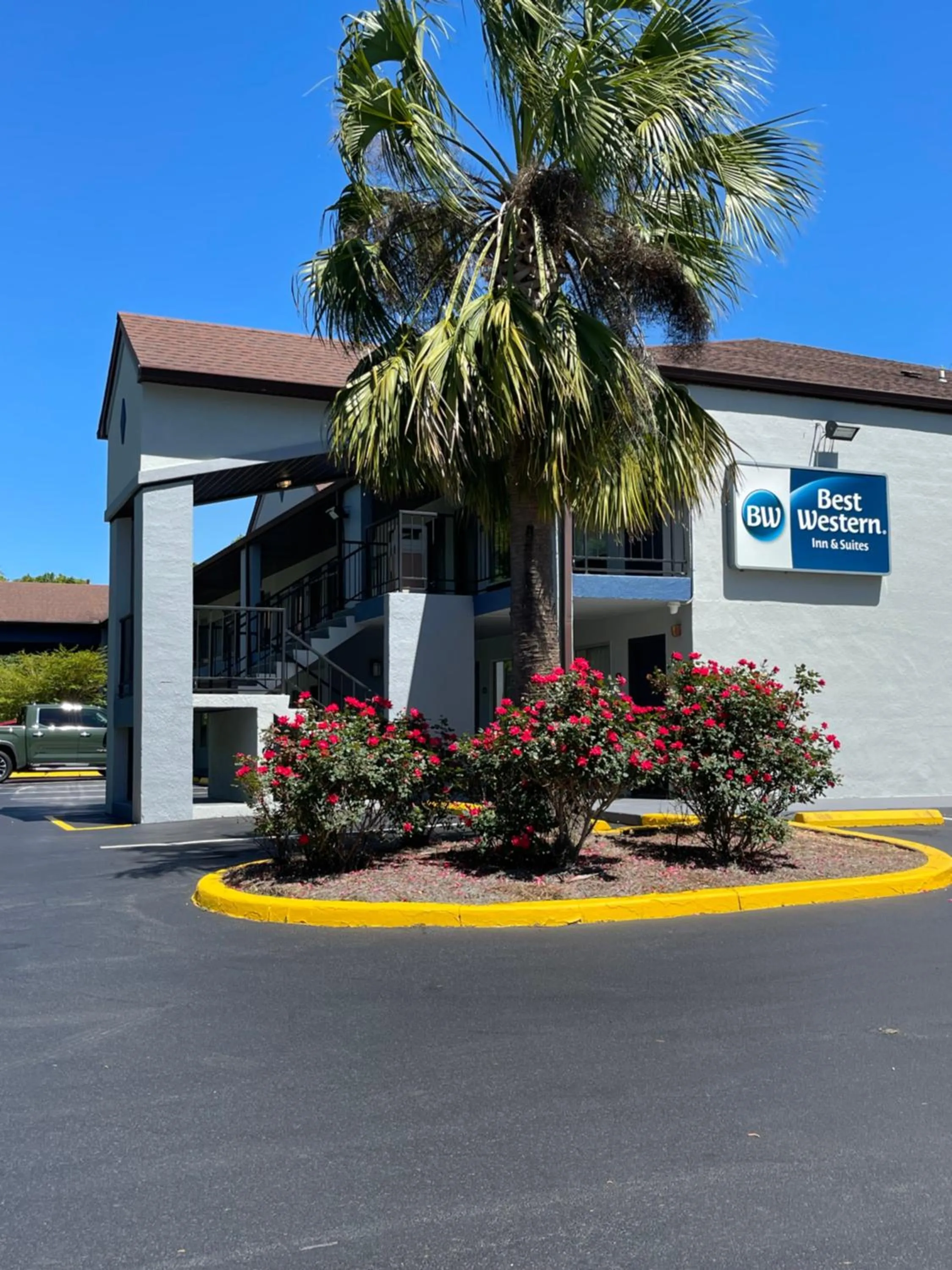 Property building in Best Western Tallahassee Downtown Inn and Suites