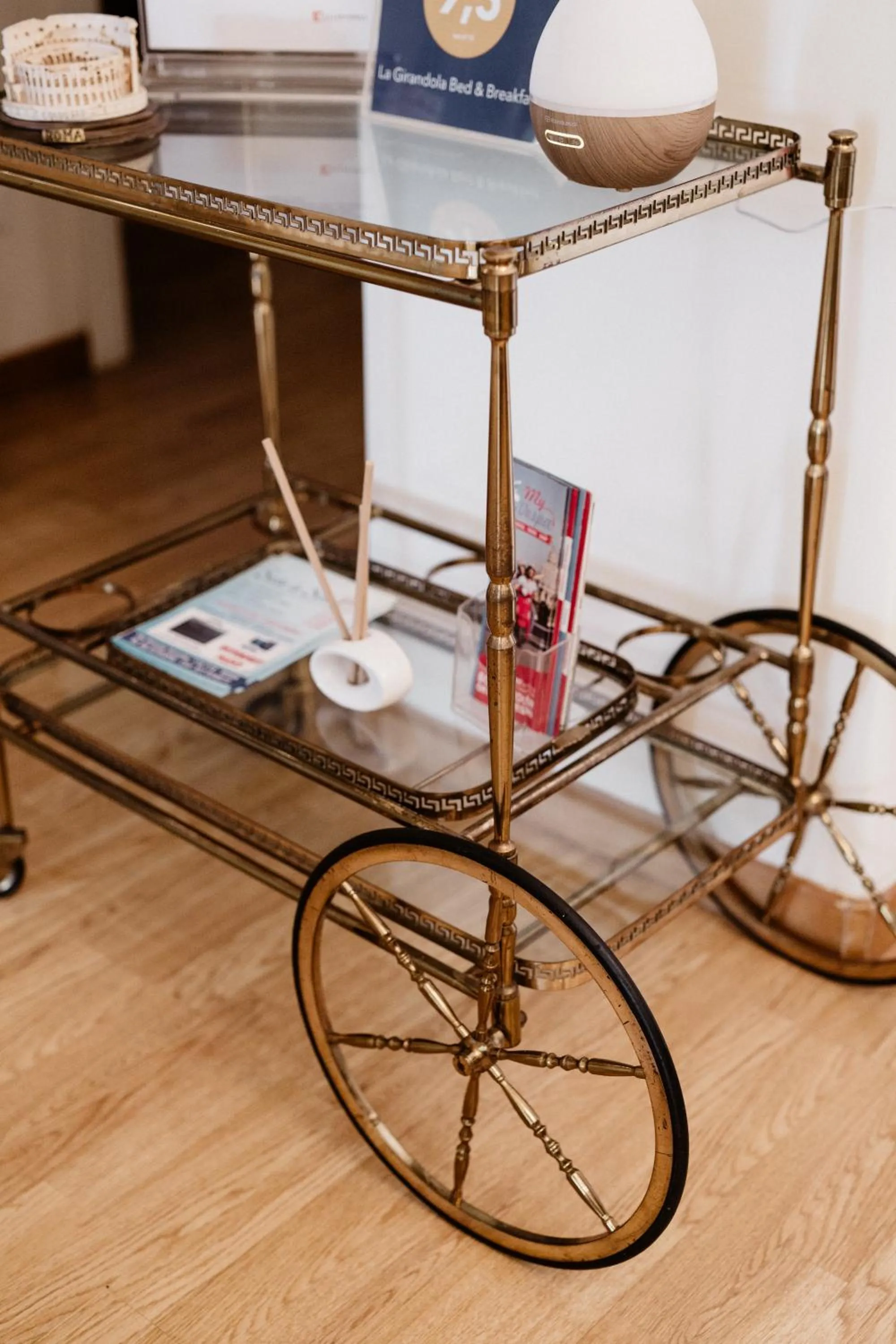 Decorative detail in La Girandola Bed & Breakfast
