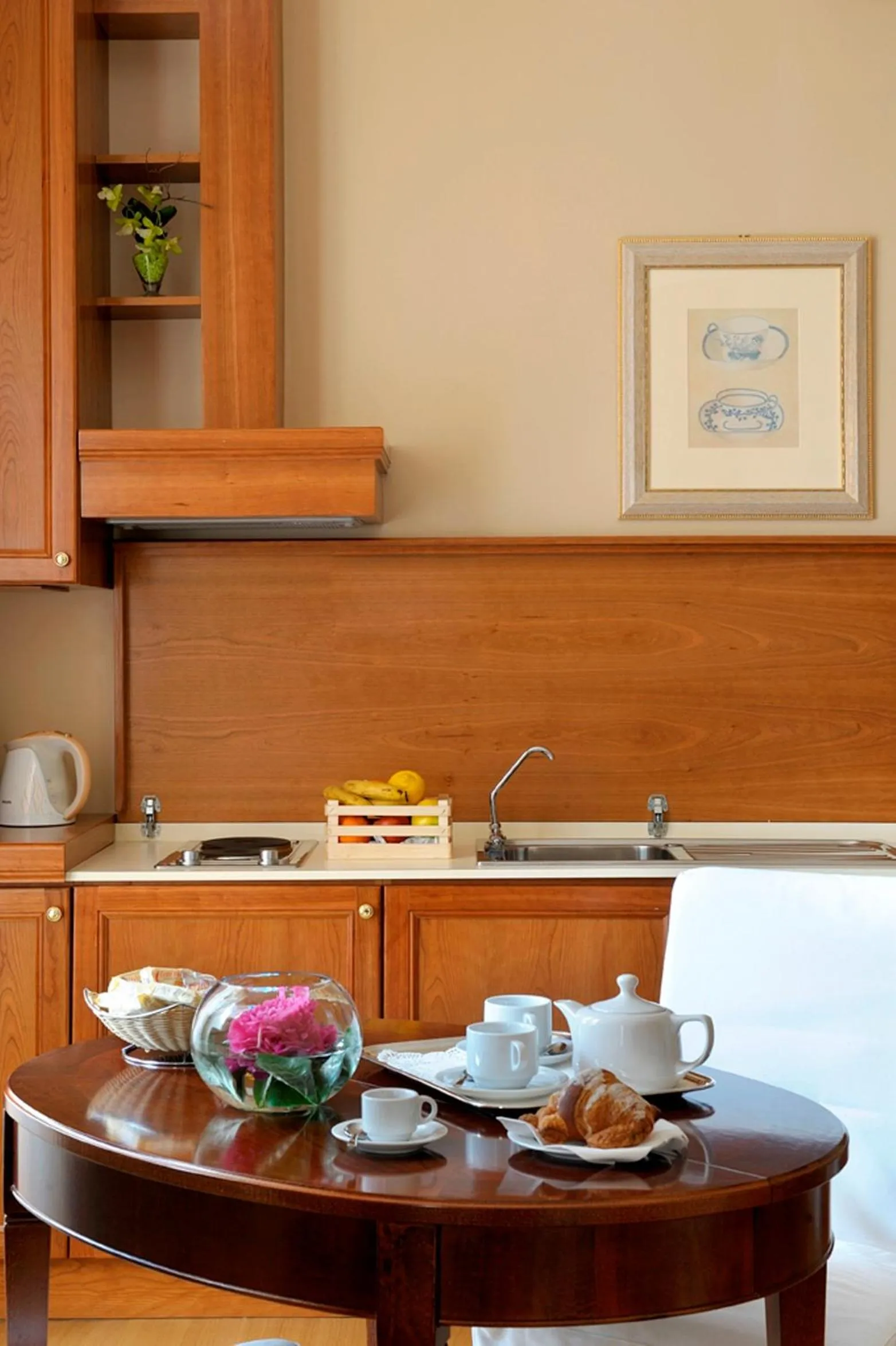 Kitchen or kitchenette in Dea Suite Roma