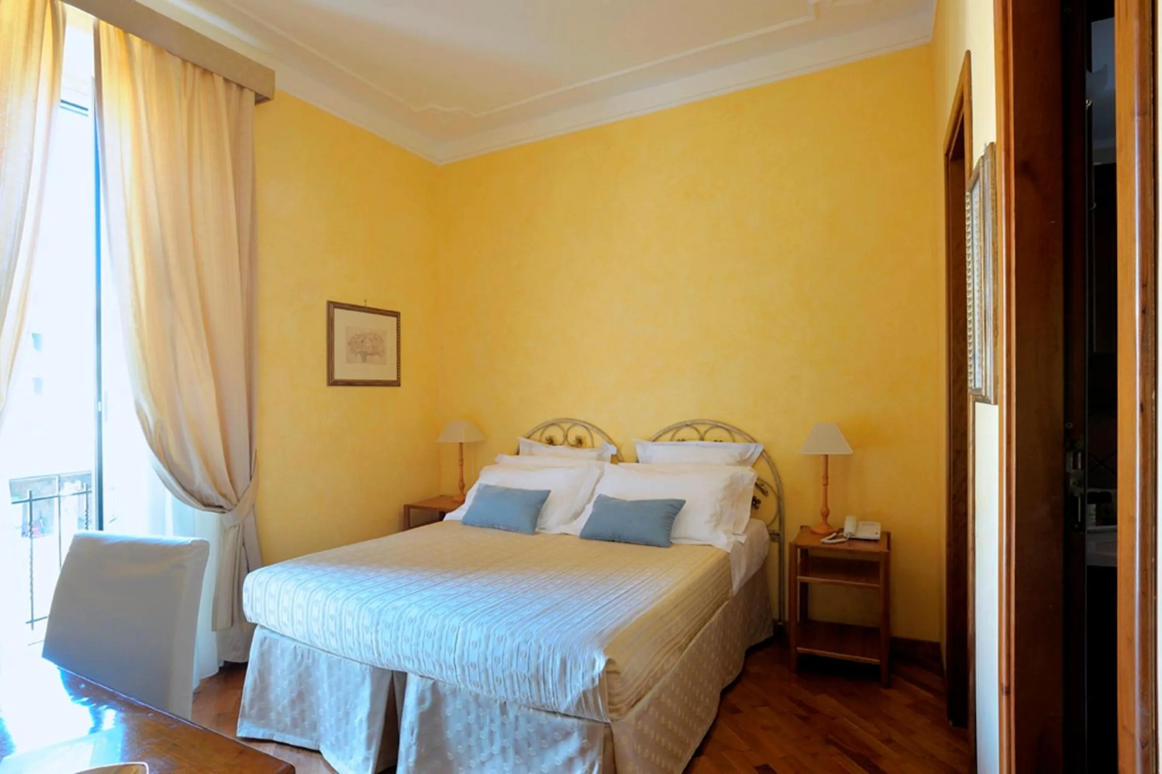 Bedroom, Bed in Dea Suite Roma