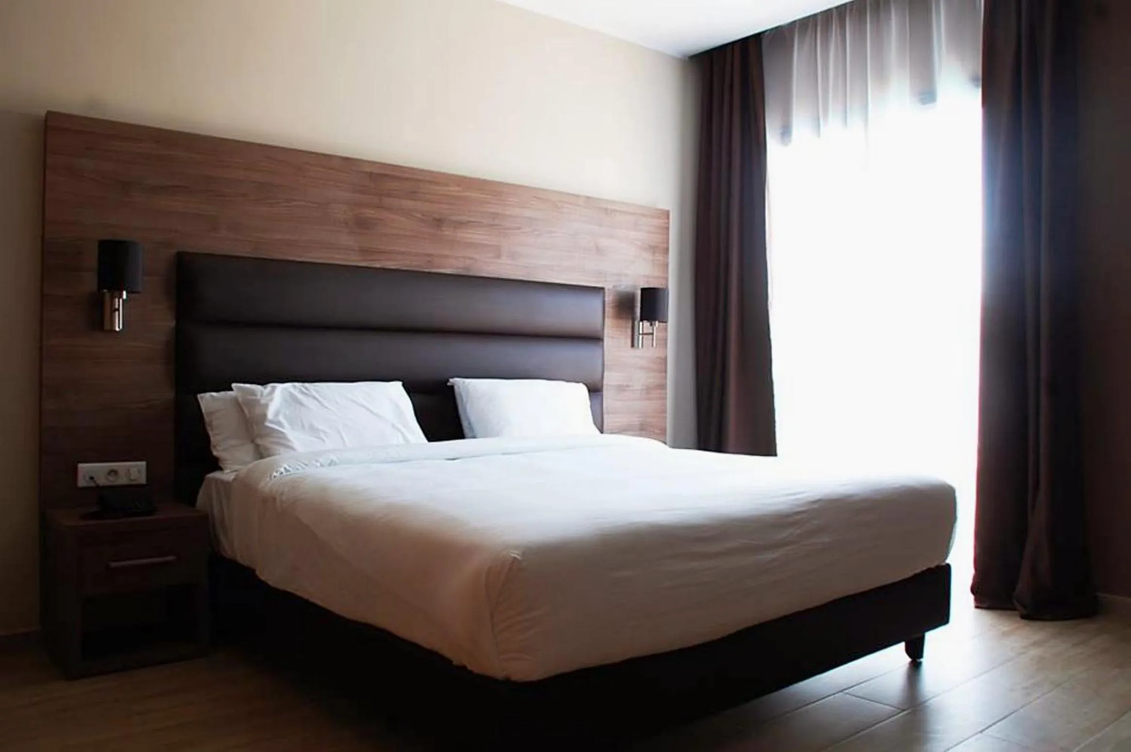 Bedroom, Bed in Le Zenith Hotel Oran