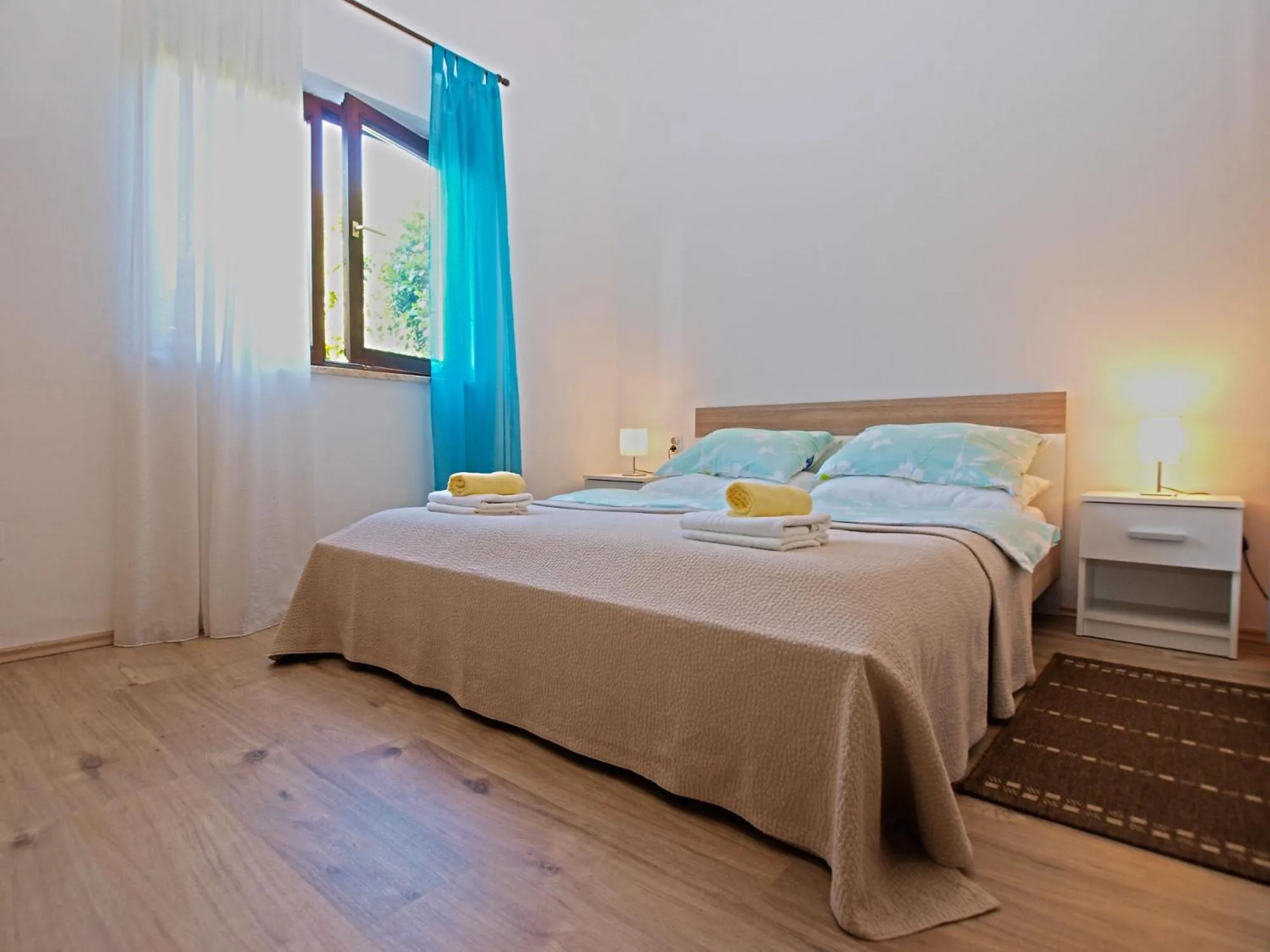 Bed in Apartment Igor 1364