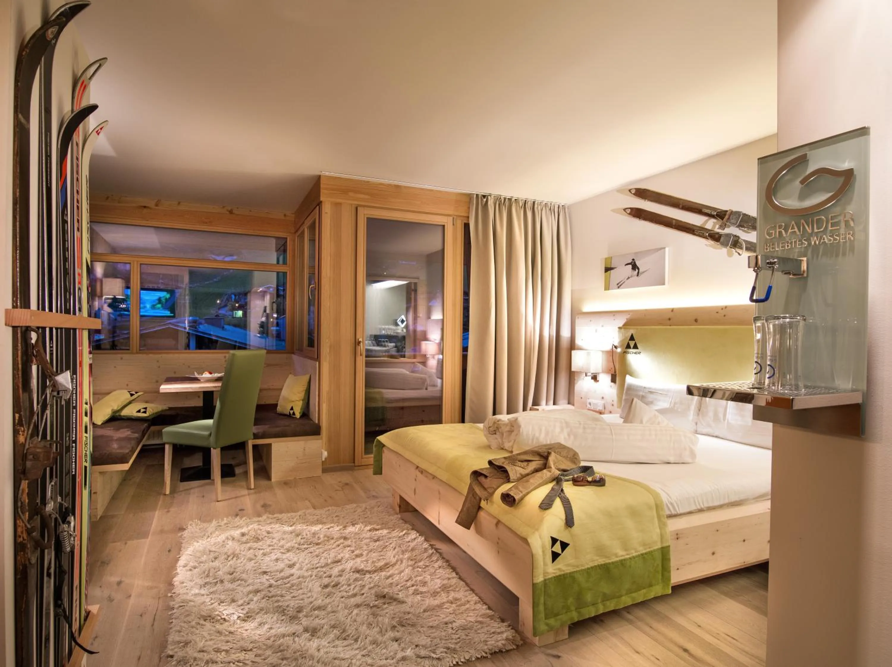Photo of the whole room, Bed in Alpin Juwel - Bio und Lifestylehotel