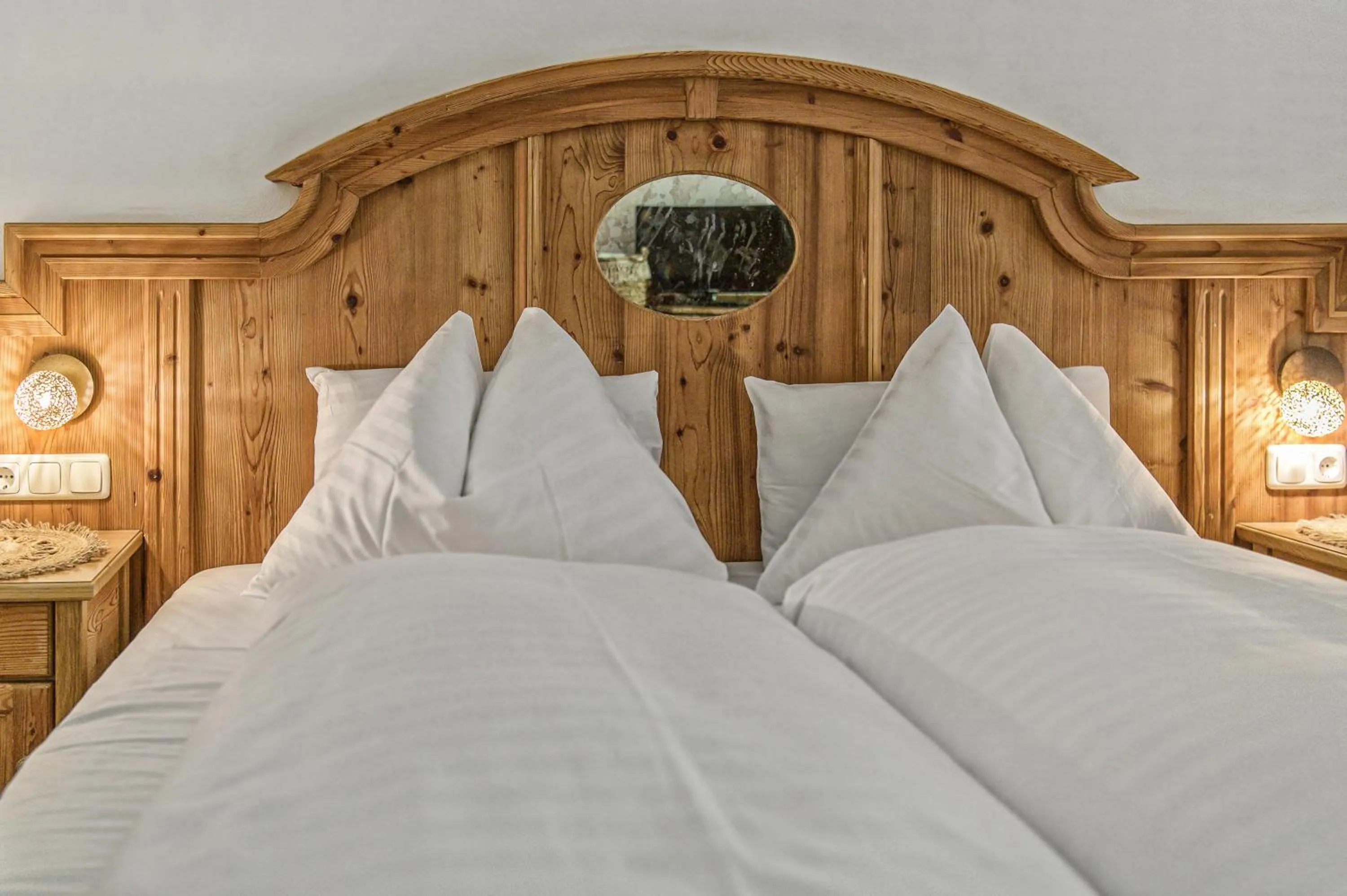 Bed in Alpin Juwel - Bio und Lifestylehotel