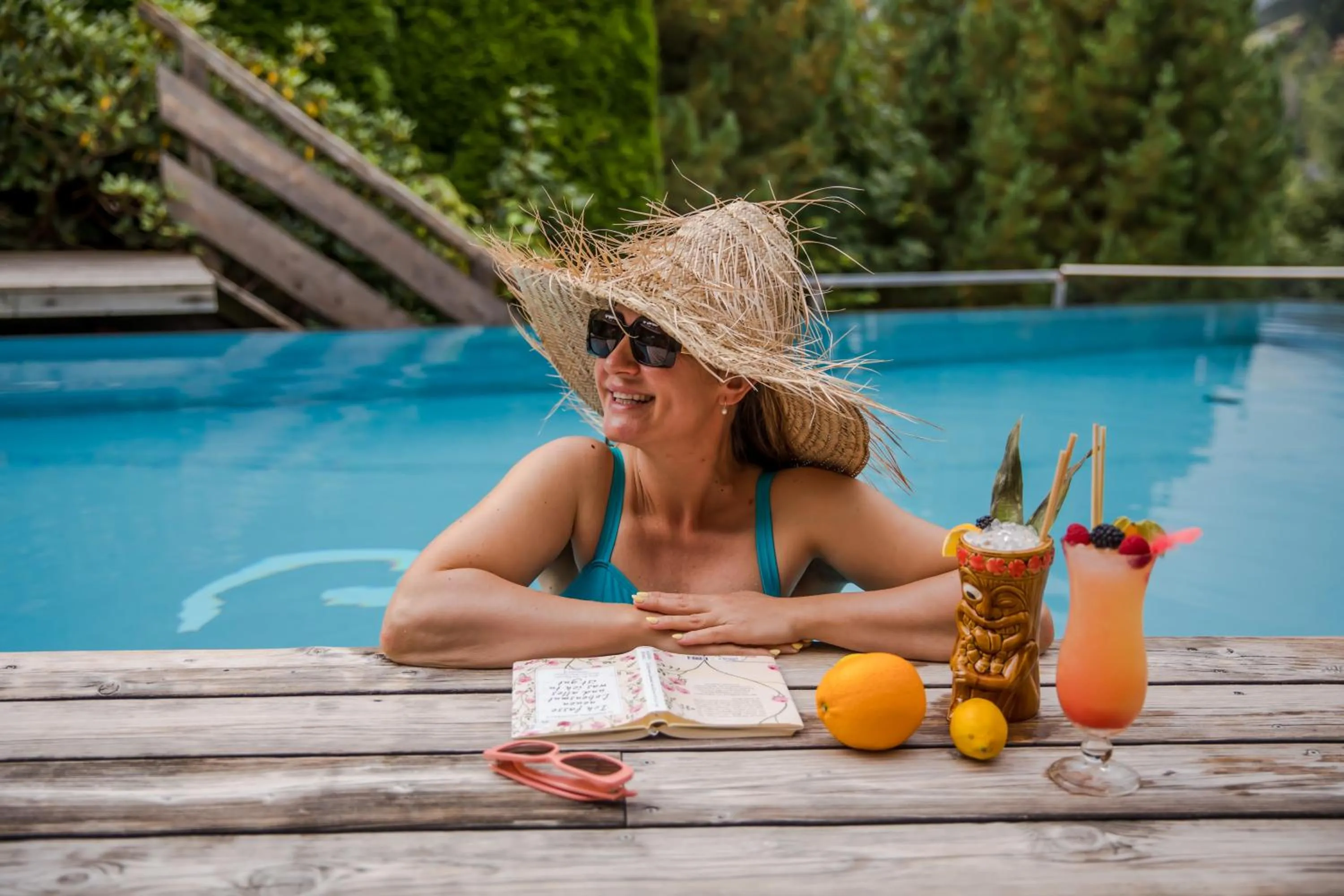 Swimming pool in Alpin Juwel - Bio und Lifestylehotel