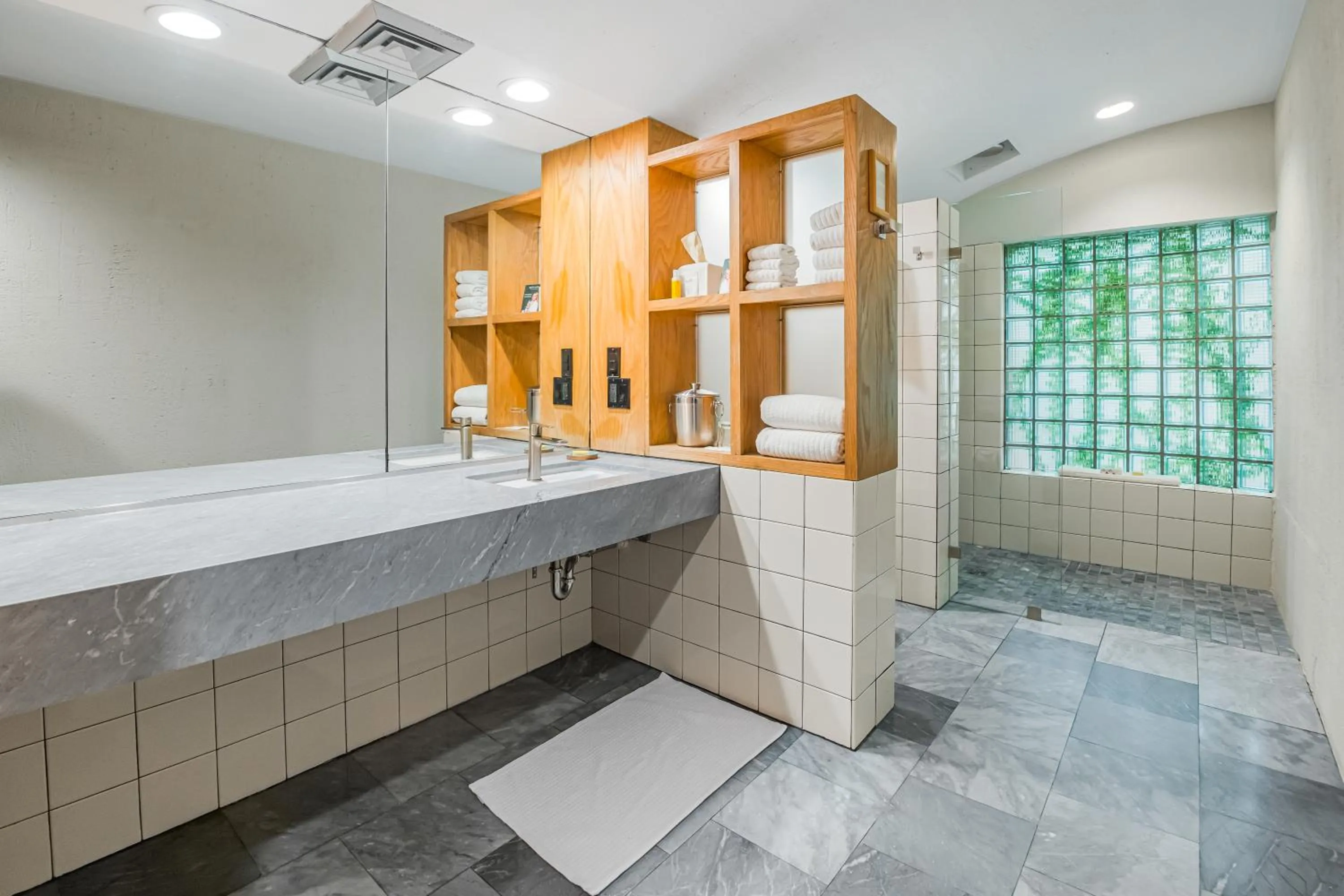 Bathroom in The Inn at Middleton Place